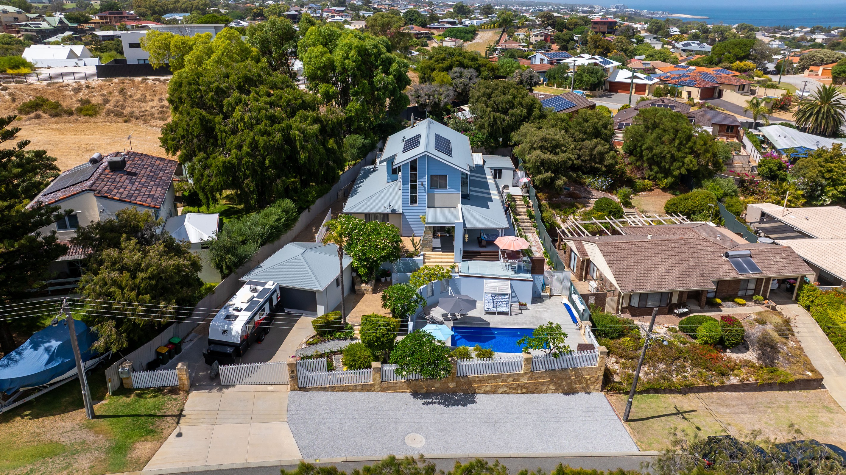 16 Piper Street, Quinns Rocks, WA 6030