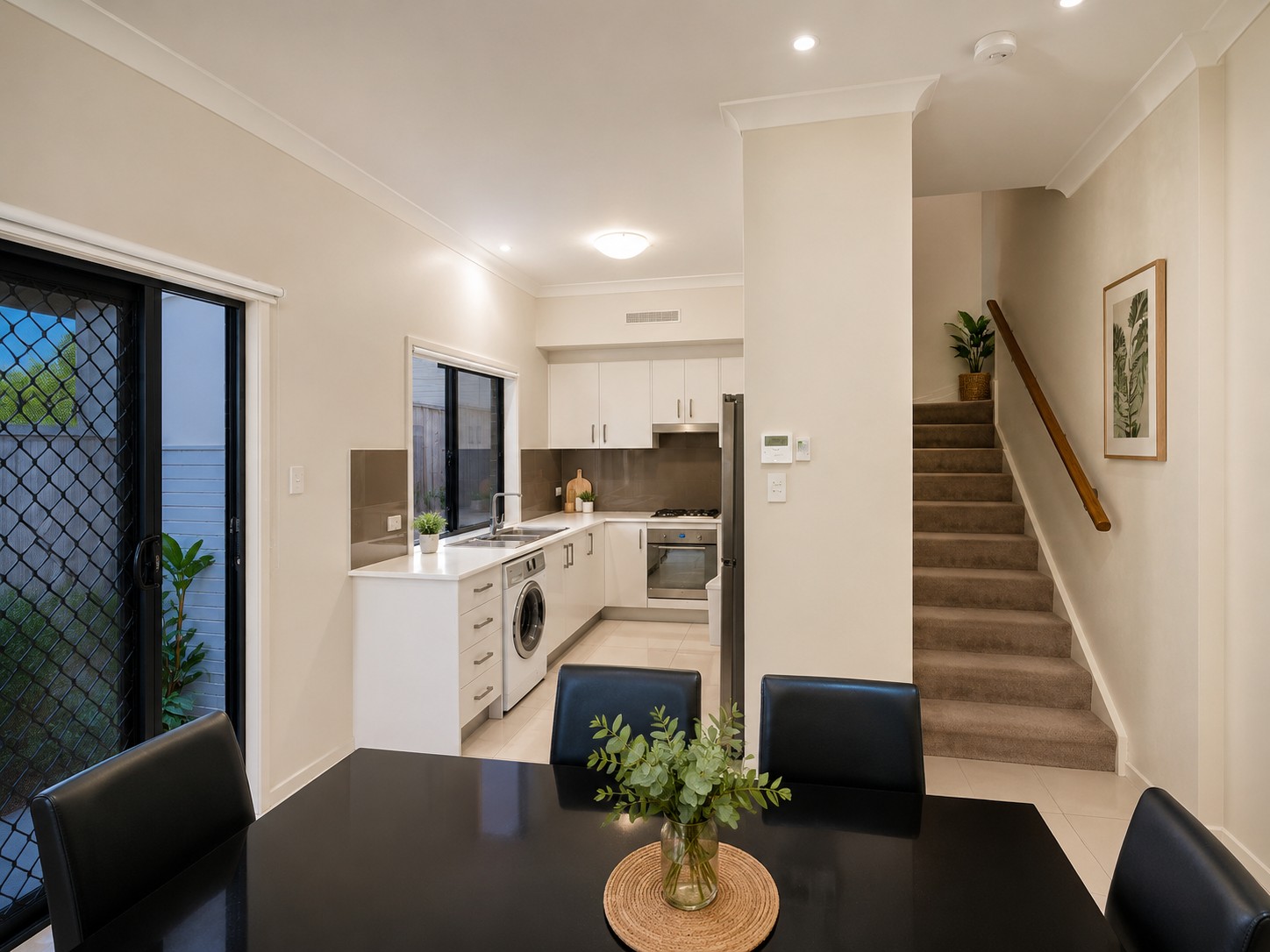 18/407 Warrigal Road, Eight Mile Plains, QLD 4113