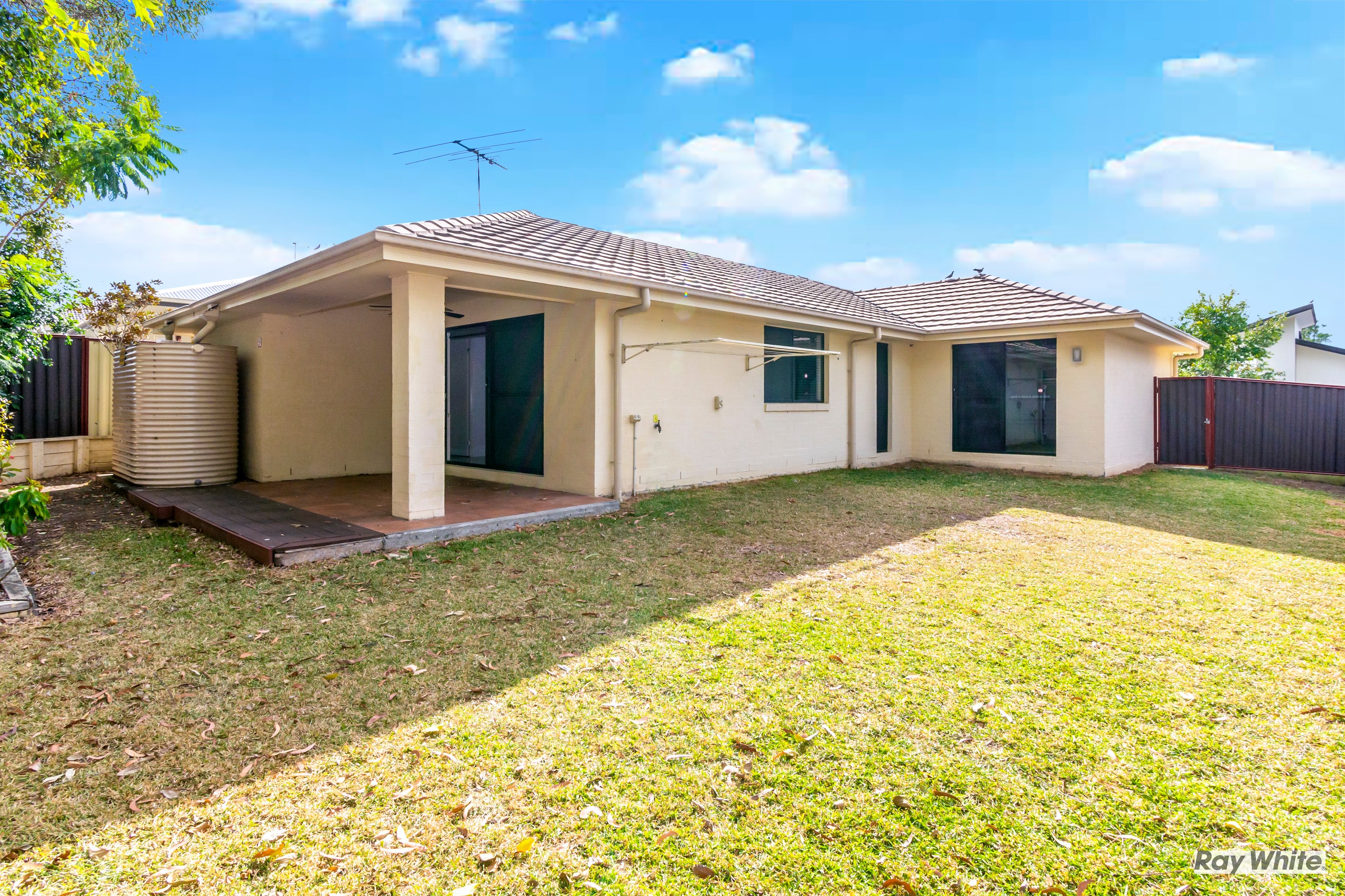 38 Messara Circuit, Durack, QLD 4077