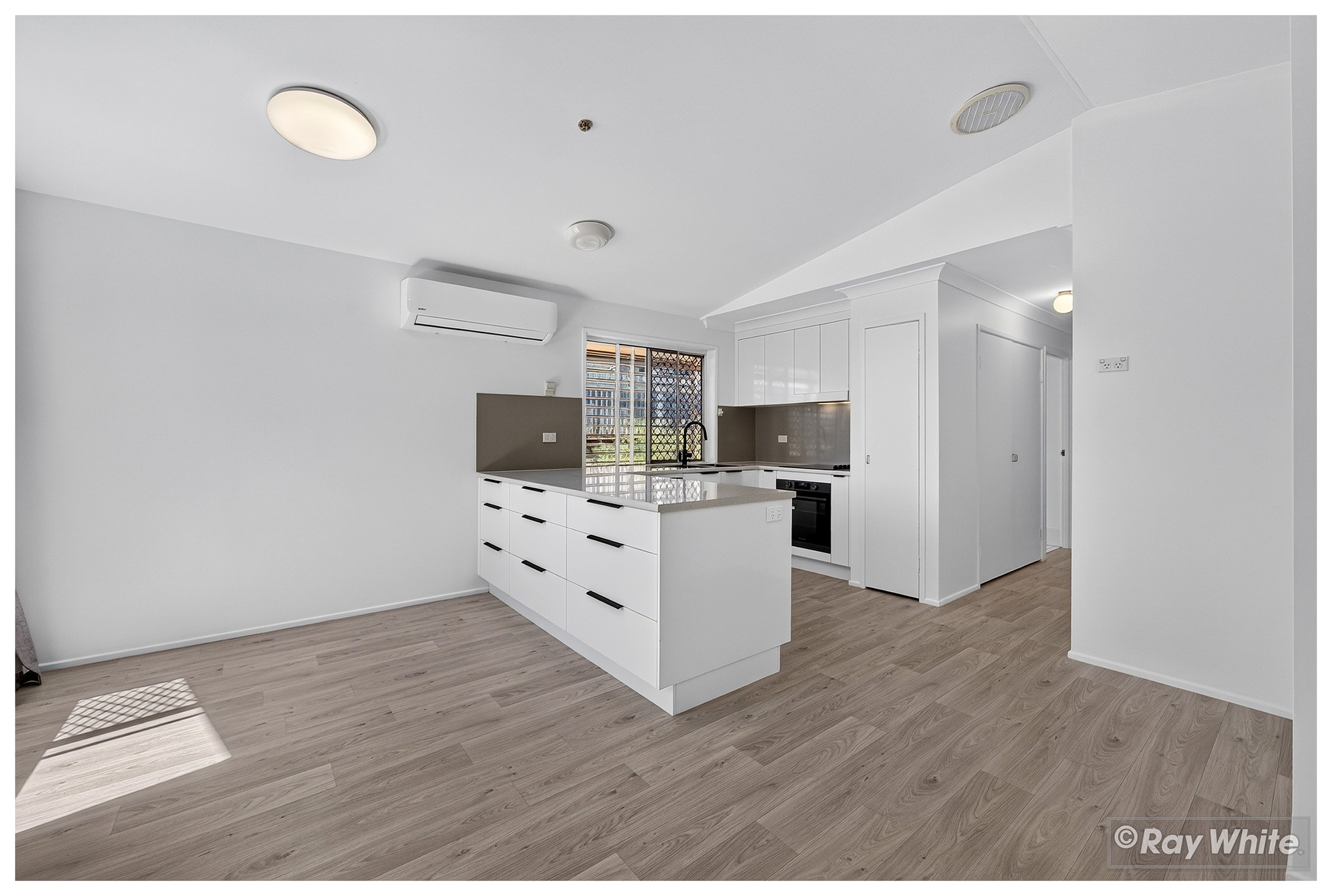 17 Schuffenhauer Street, Norman Gardens, QLD 4701