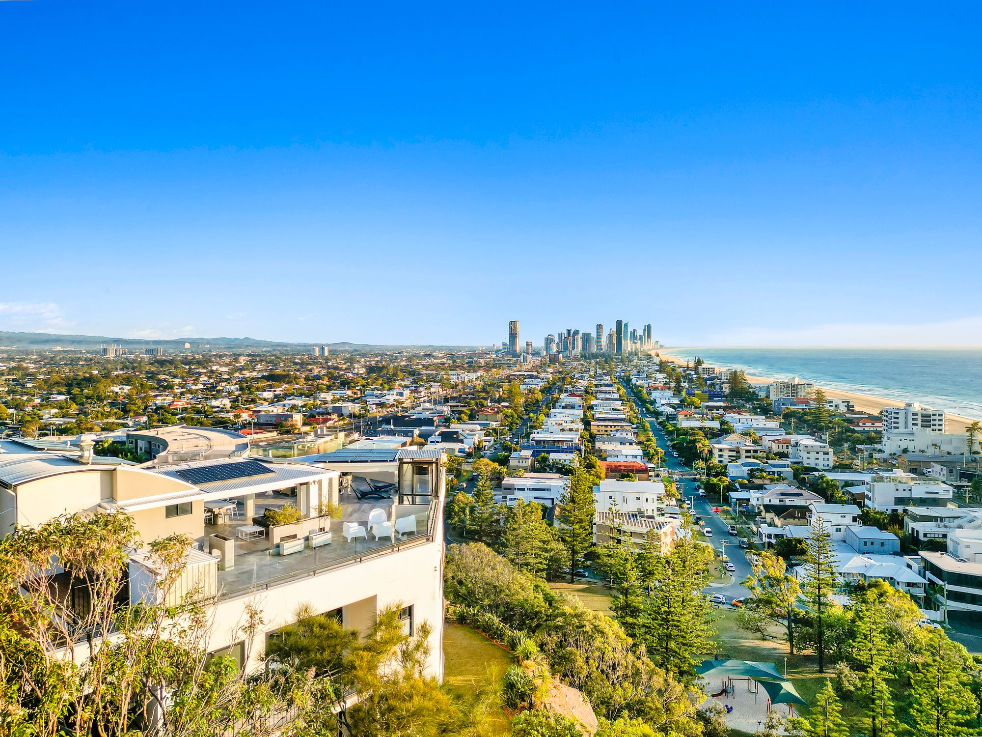 C6/1 Great hall Drive, Miami, QLD 4220