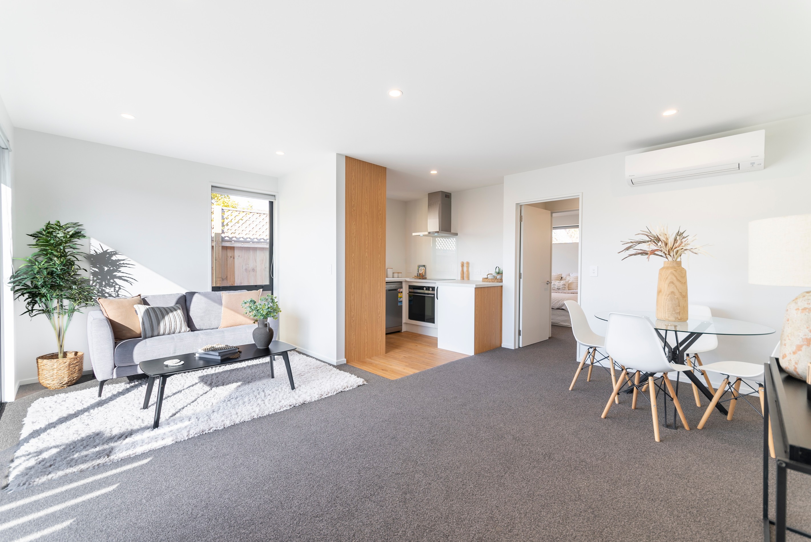 2/4 Bethel Crescent, Bishopdale, Christchurch City