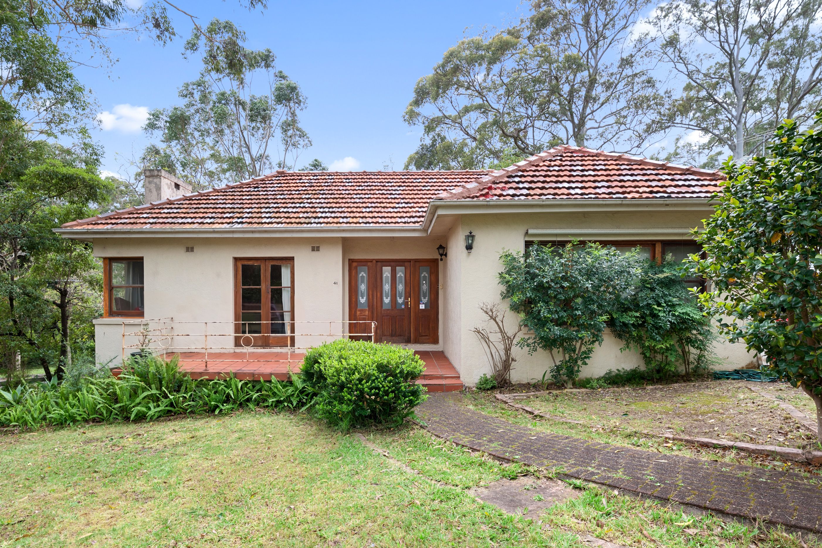 41 Beaconsfield Road — photo from Ray White AY Realty Chatswood