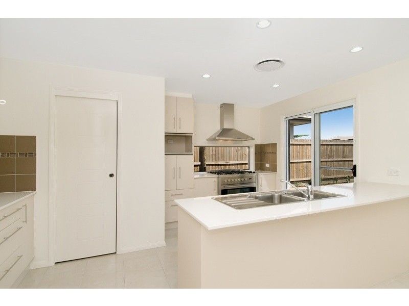 43 Dusky Street, North Lakes, QLD 4509