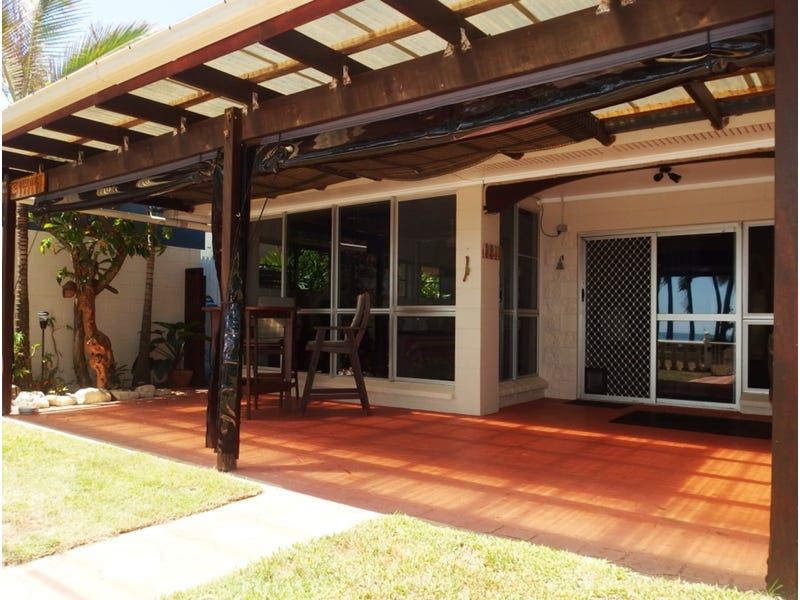1/33 Cay Street, Saunders Beach, QLD 4818