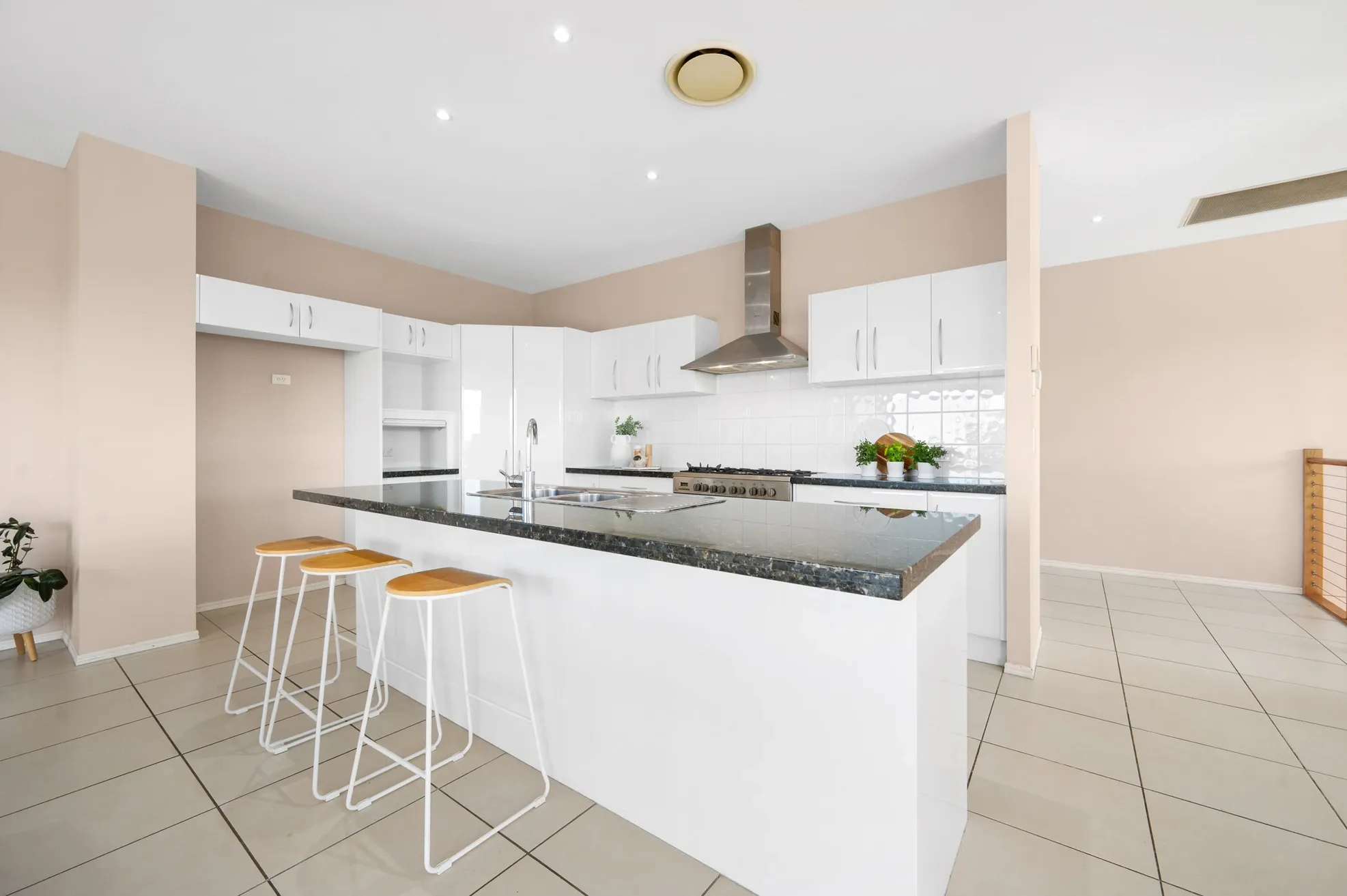 61 Uplands Drive, Parkwood, QLD 4214