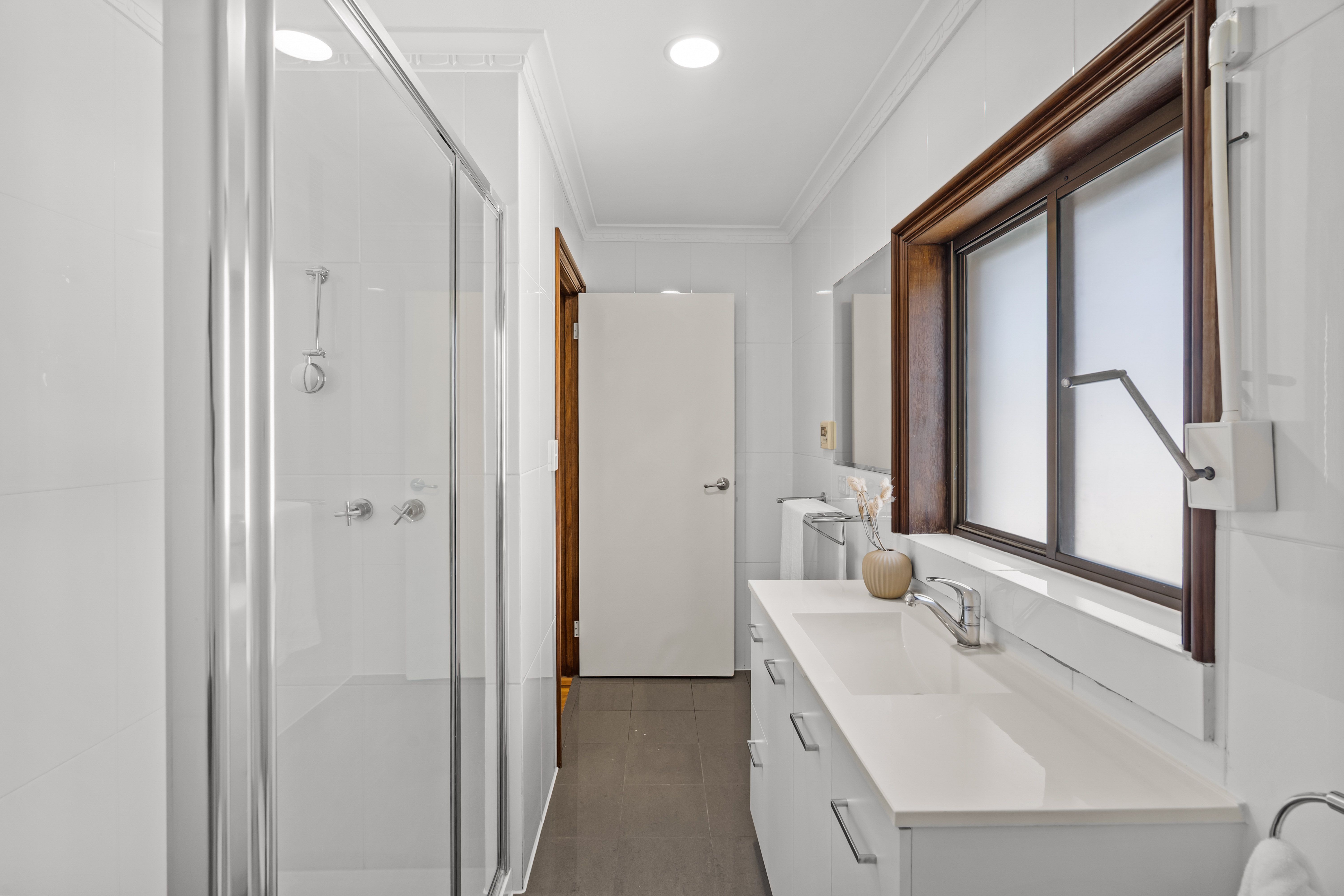 20 Exeter Terrace — photo 15 of 21