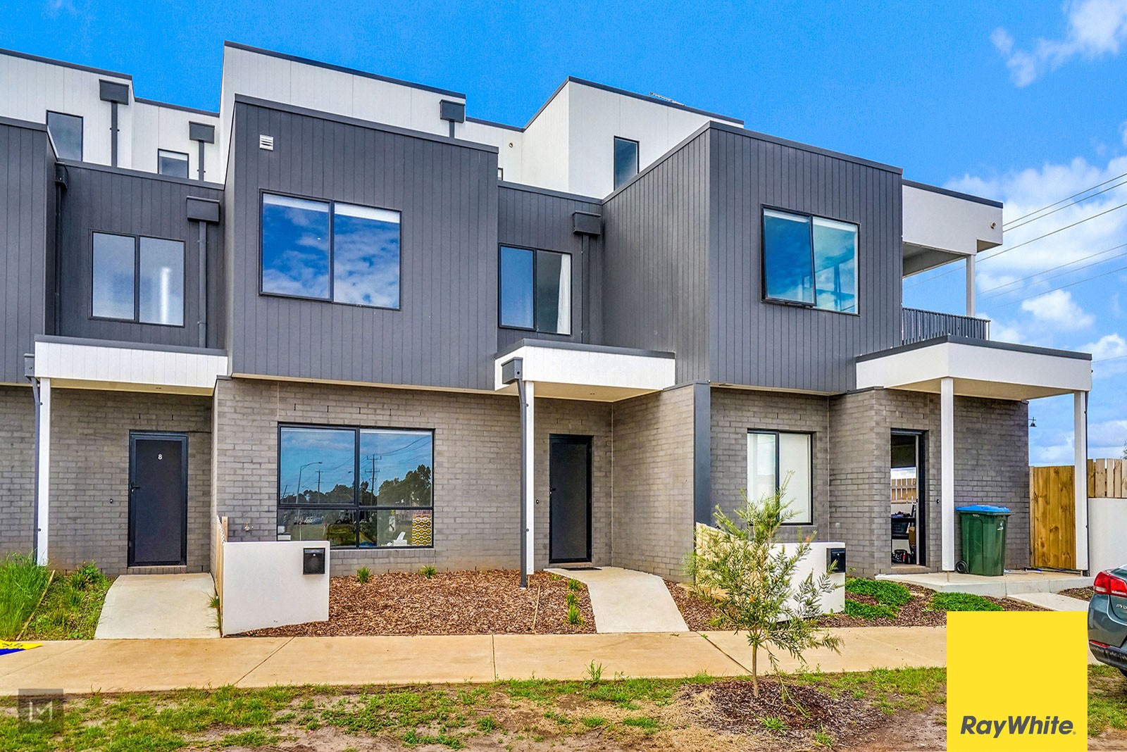 6 Obsidian Avenue, Tarneit, VIC 3029