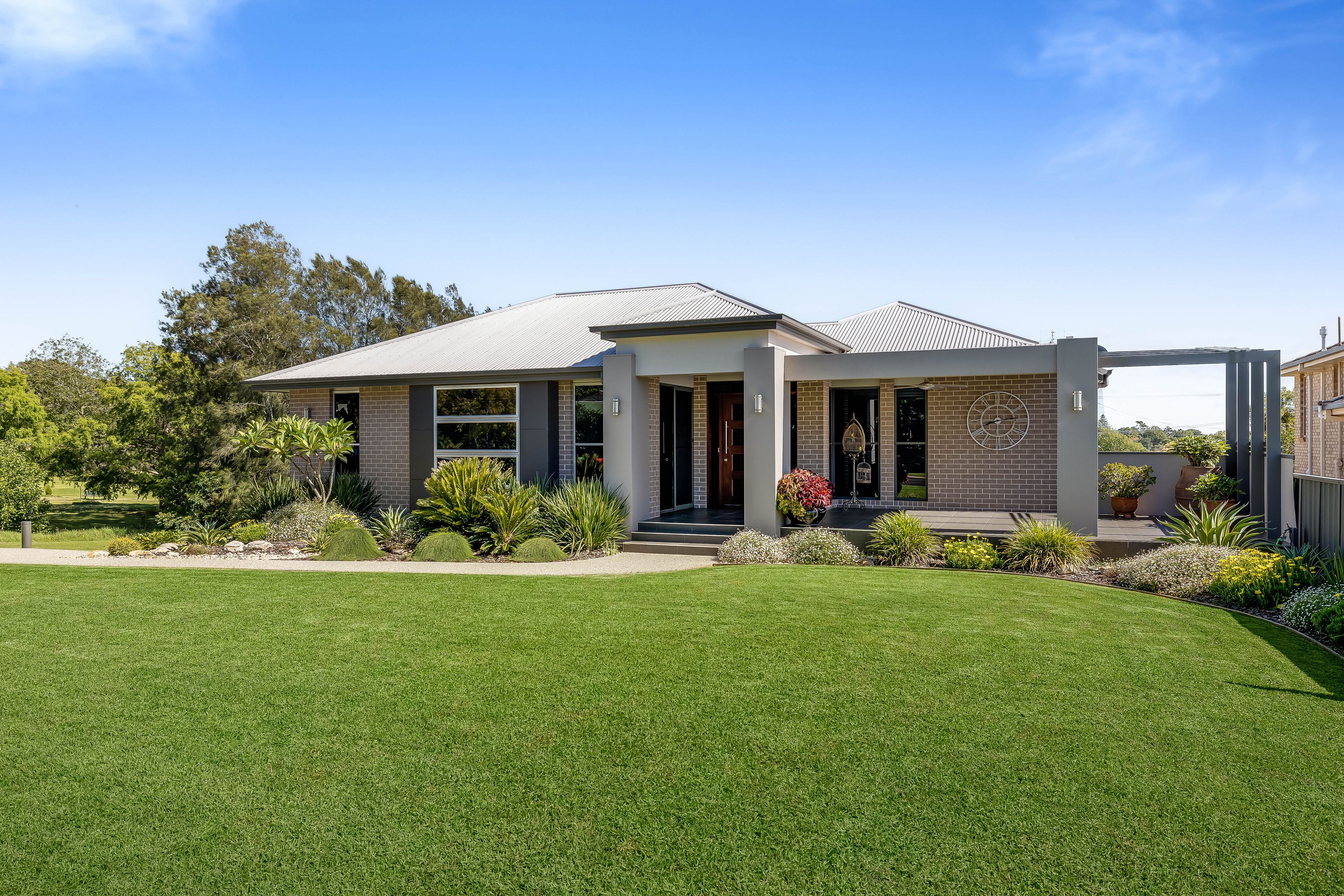 45 Bouganvillea Drive, Middle Ridge QLD 4350