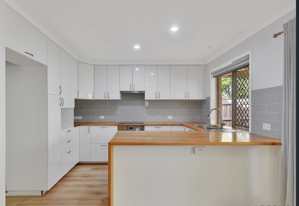 30 Columbus Place, Forest Lake, QLD 4078