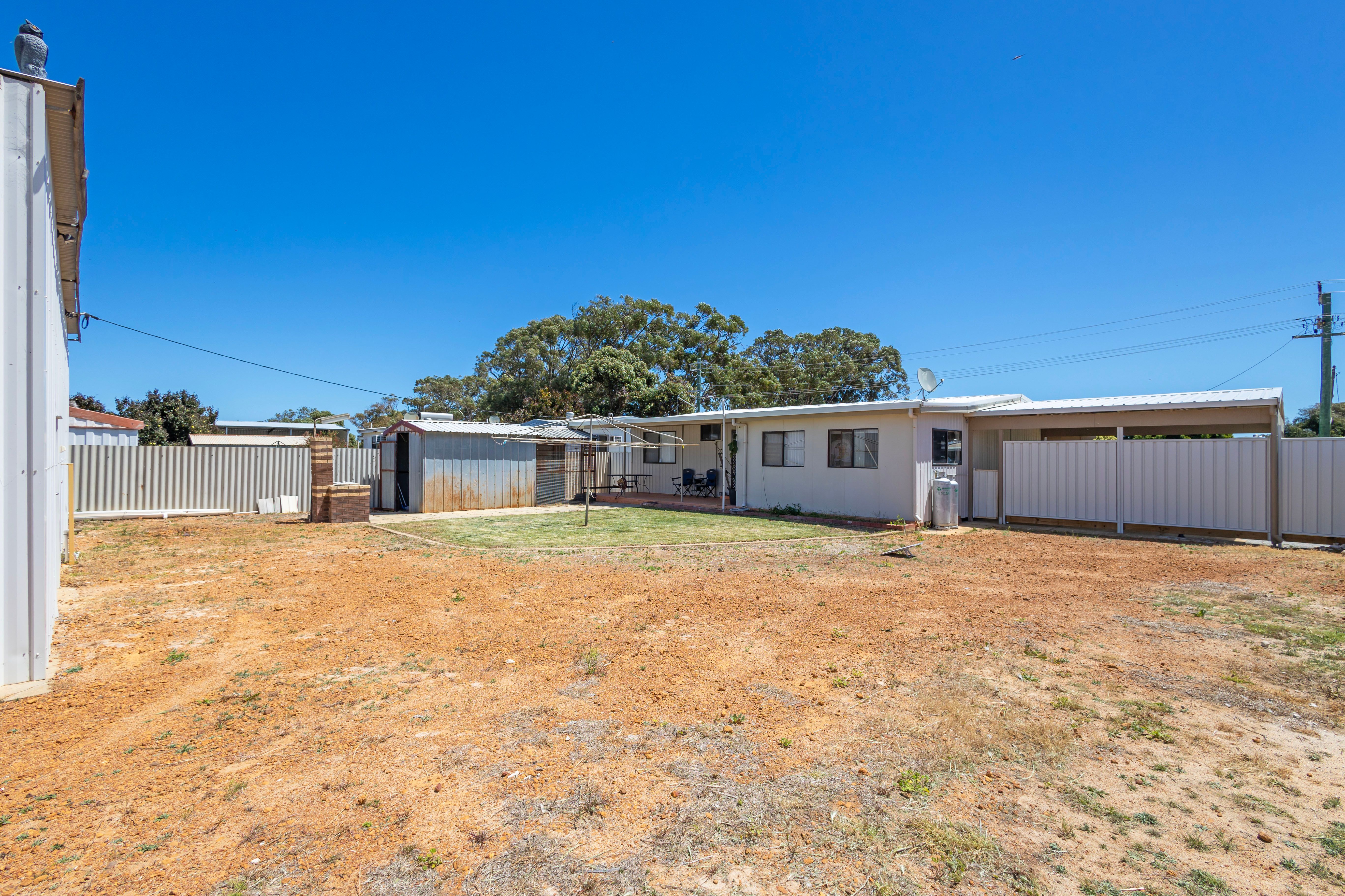 6 Bonham Street — photo 21 of 24
