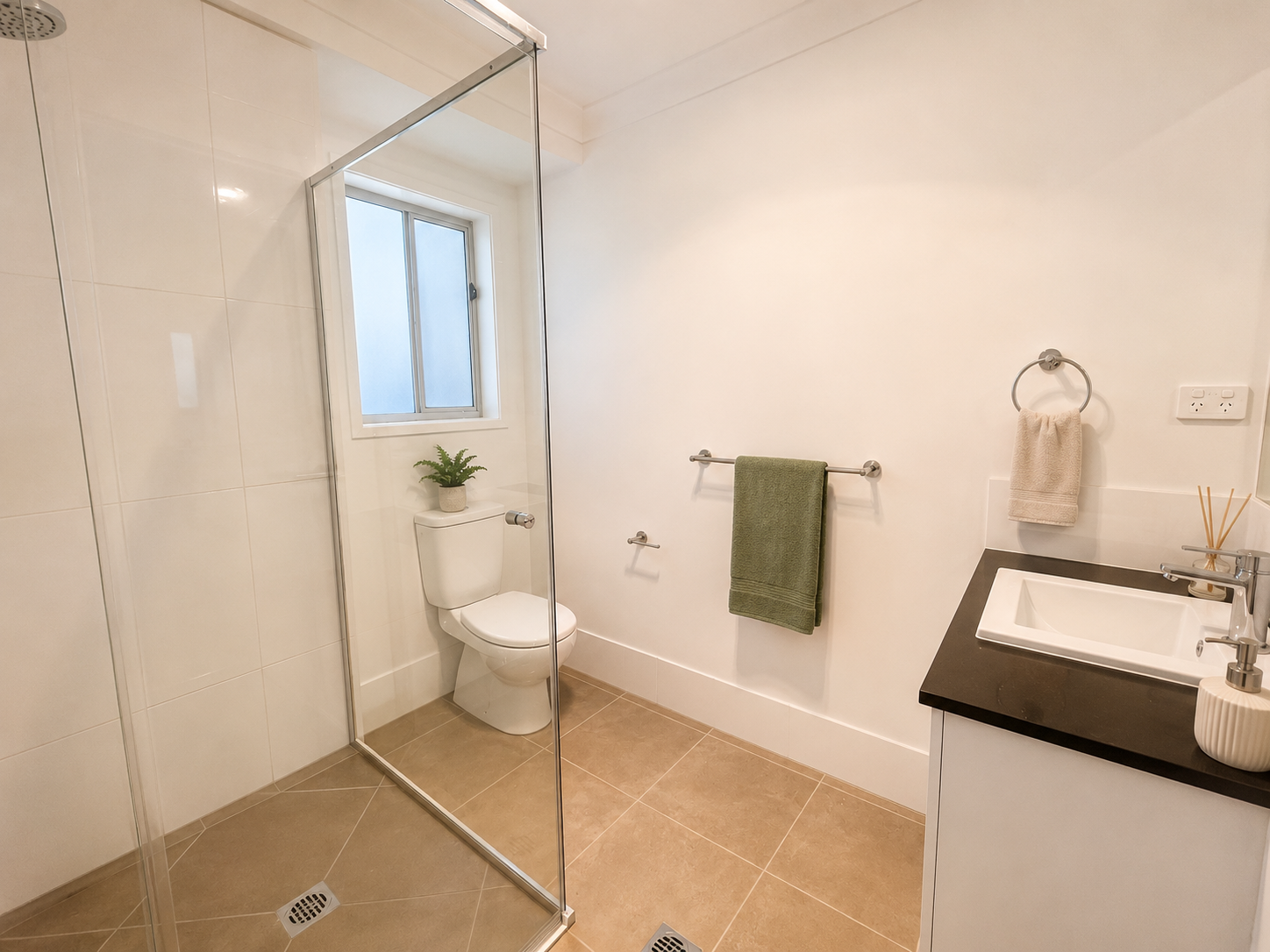14A Colbar Street — photo 7 of 13