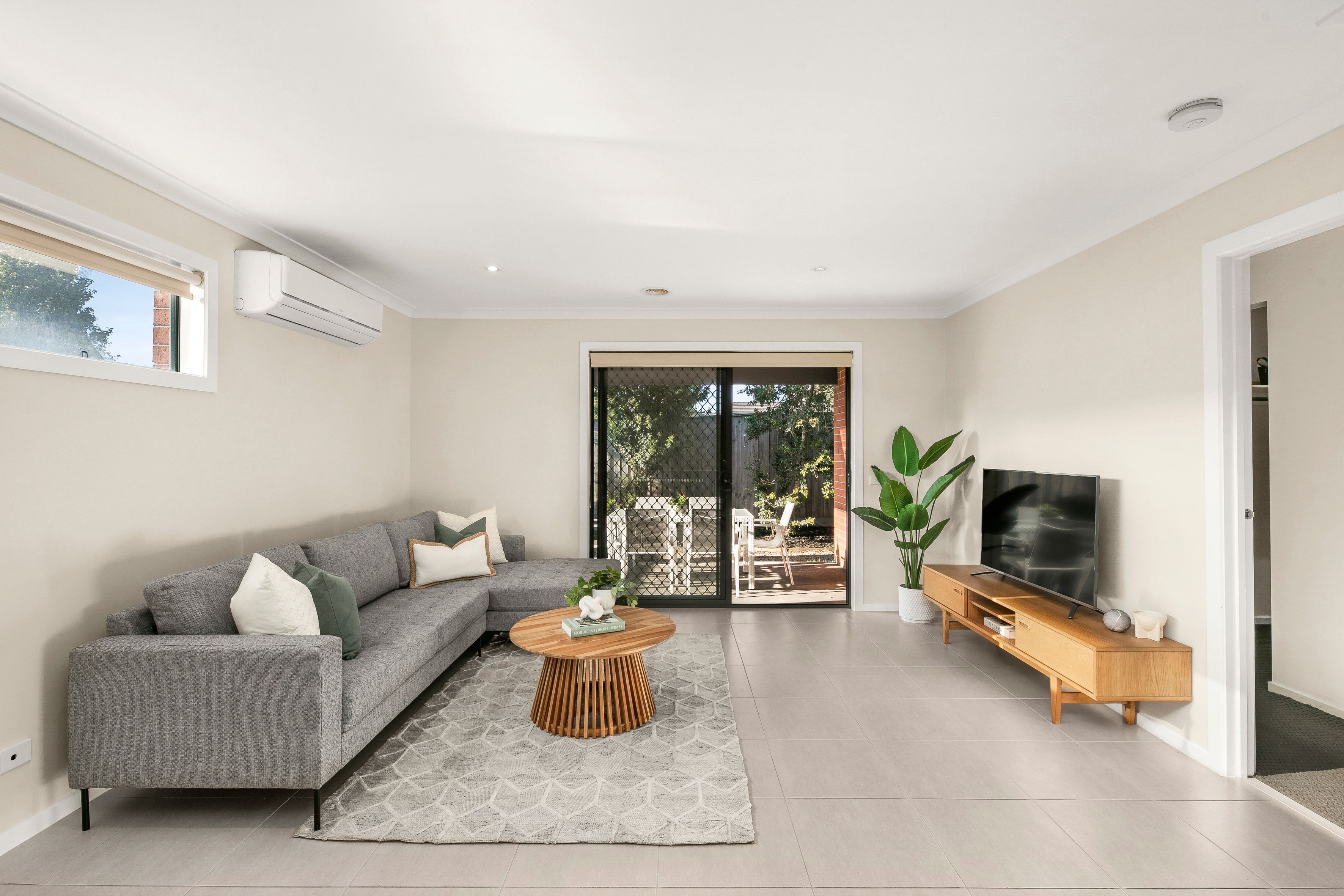 21 Lucy Crescent, Greenvale, VIC 3059