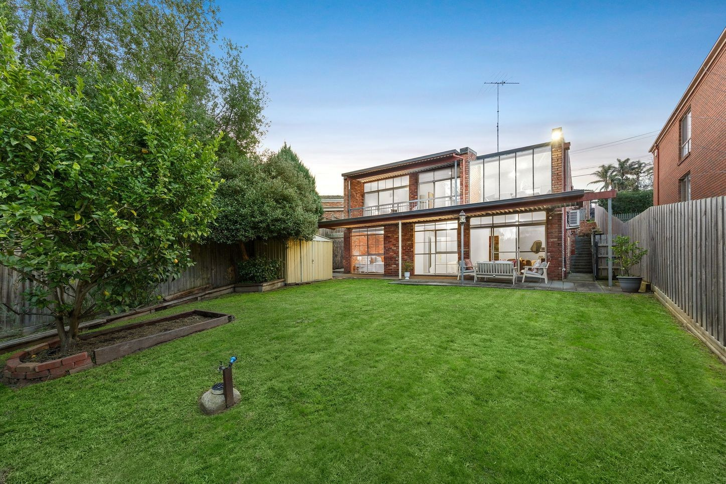 40 Oakpark Drive, Chadstone, VIC 3148