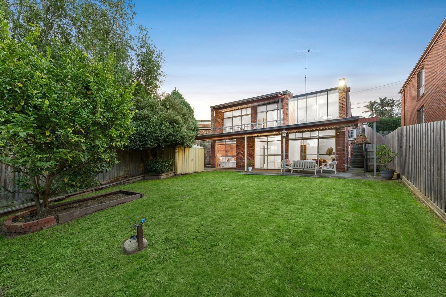 40 Oakpark Drive, Chadstone, VIC 3148