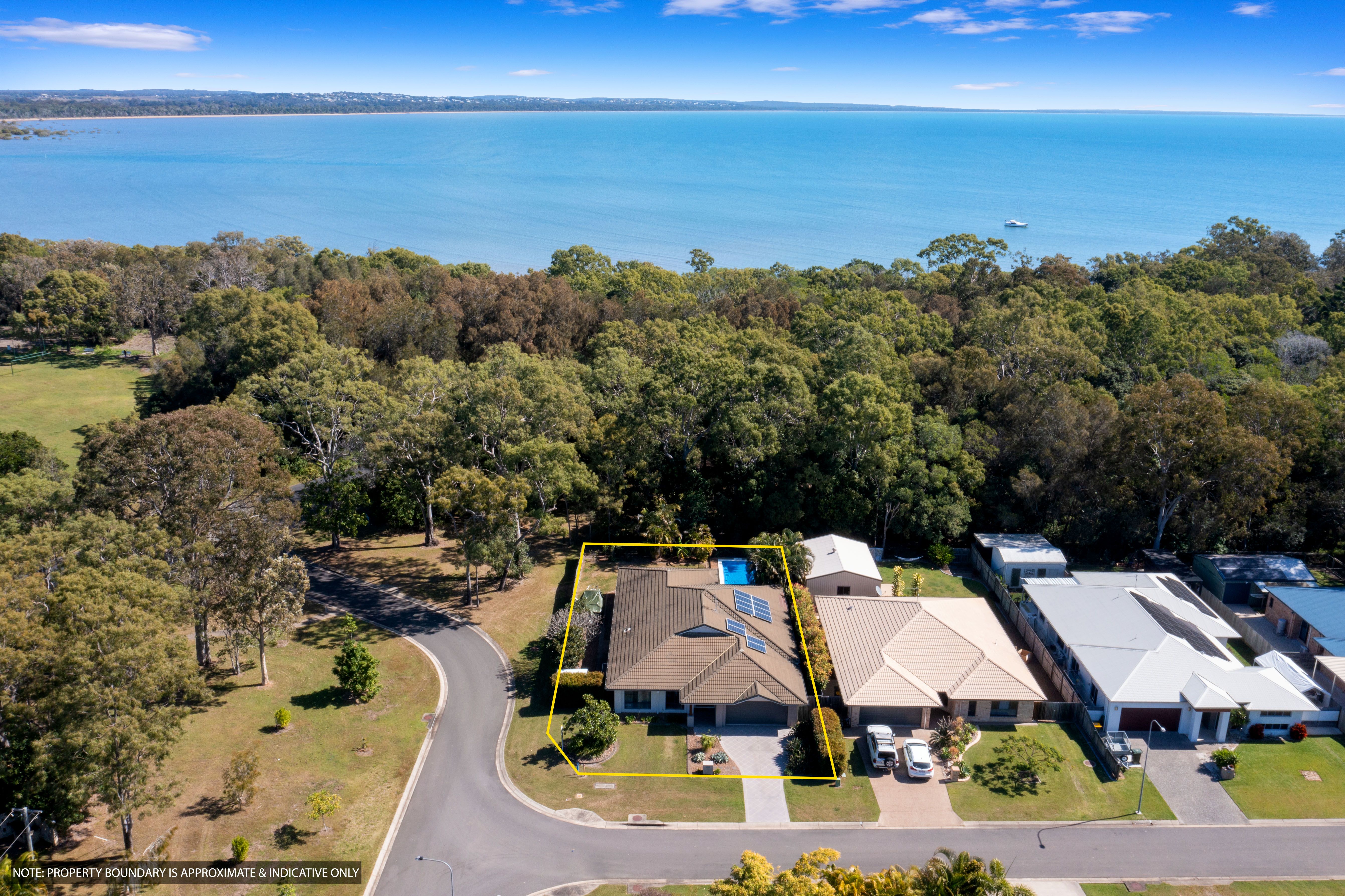 2 Parraweena Court, Point Vernon, QLD 4655