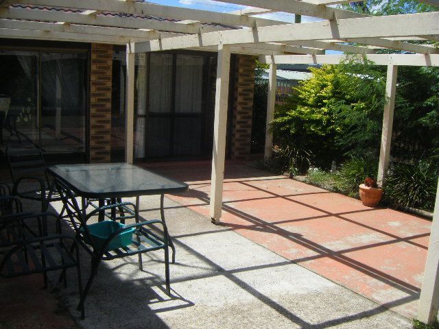17 Andracia Street, Kallangur, QLD 4503
