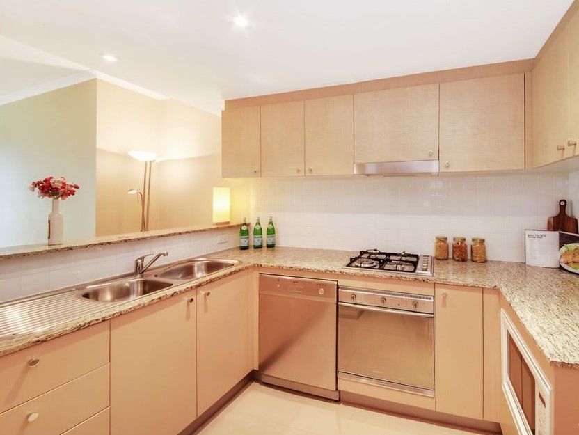 906/2A Help Street, Chatswood, NSW 2067