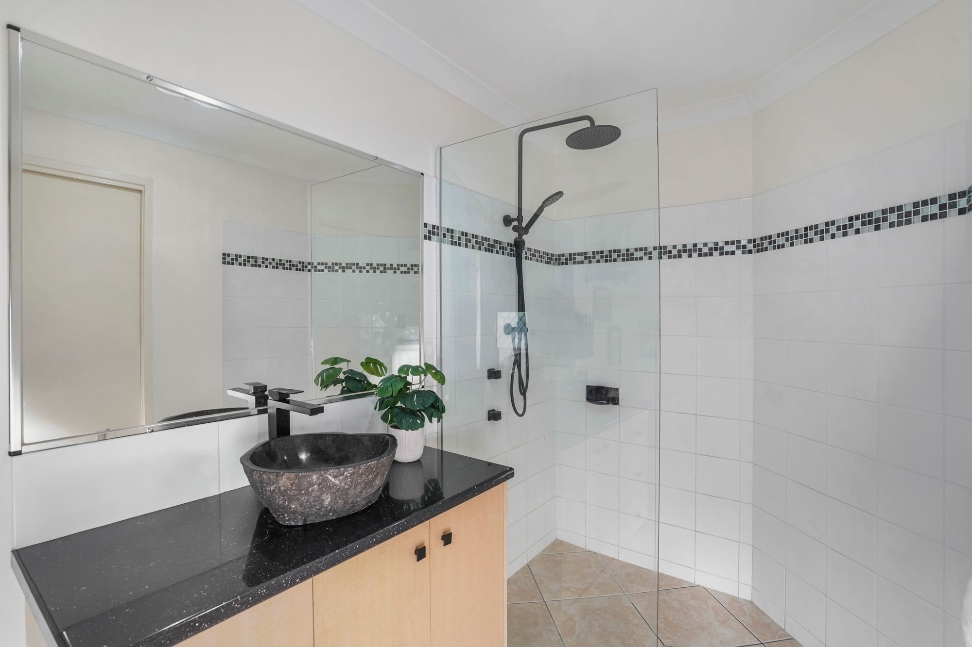 62 James Josey Avenue — photo 8 of 21