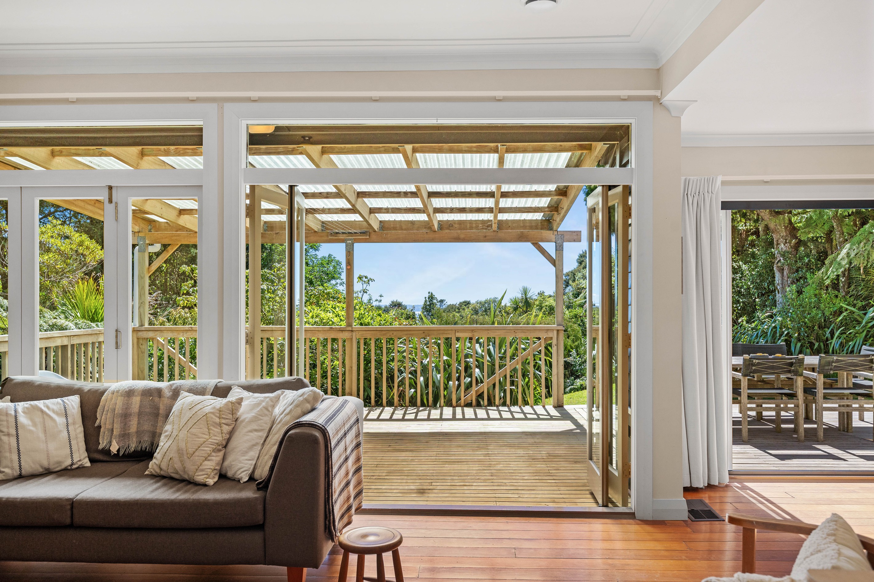 2 Tawari Road, Henderson Valley, Waitakere City