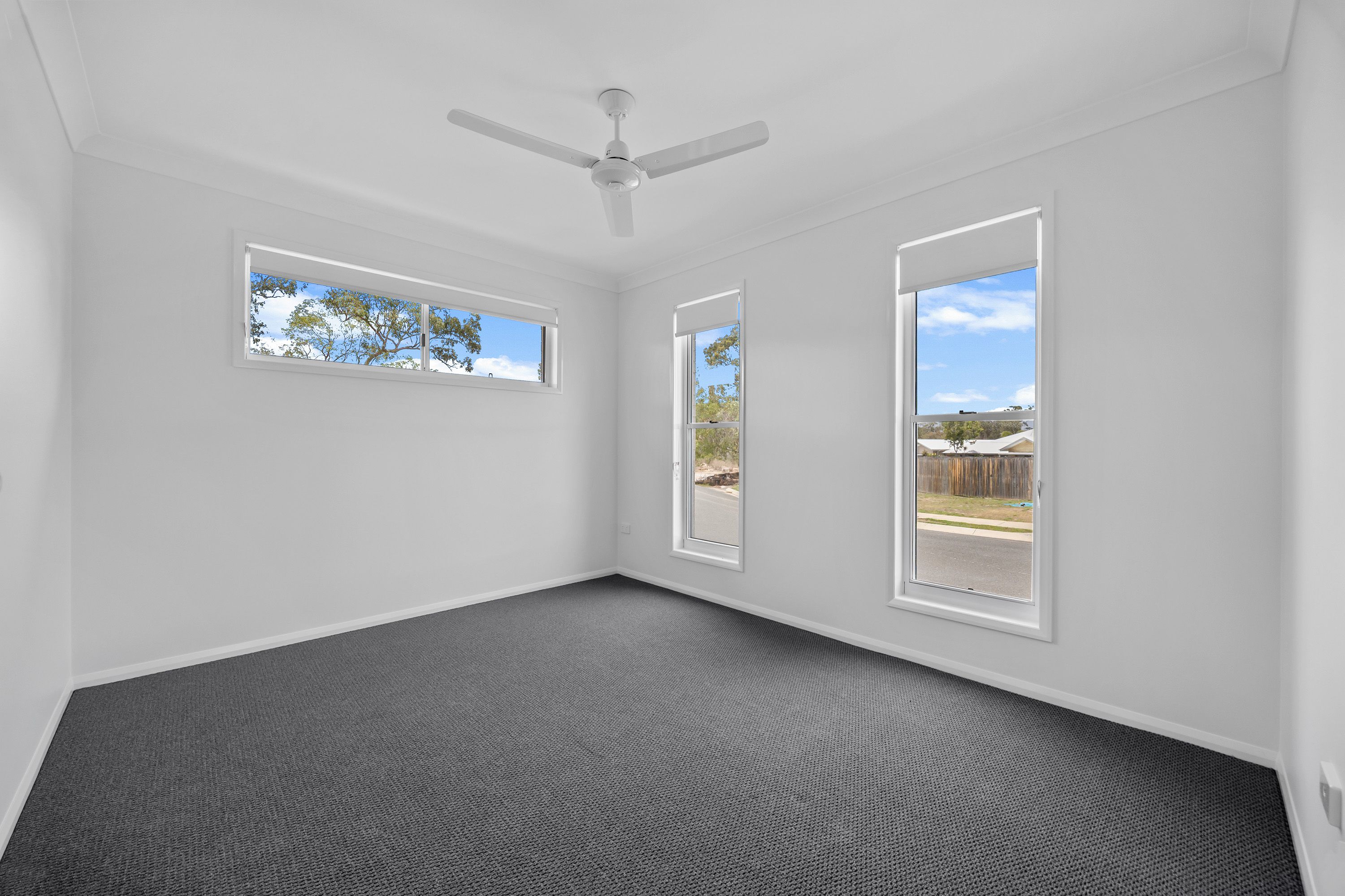 18 Bulimba Street — photo 9 of 12