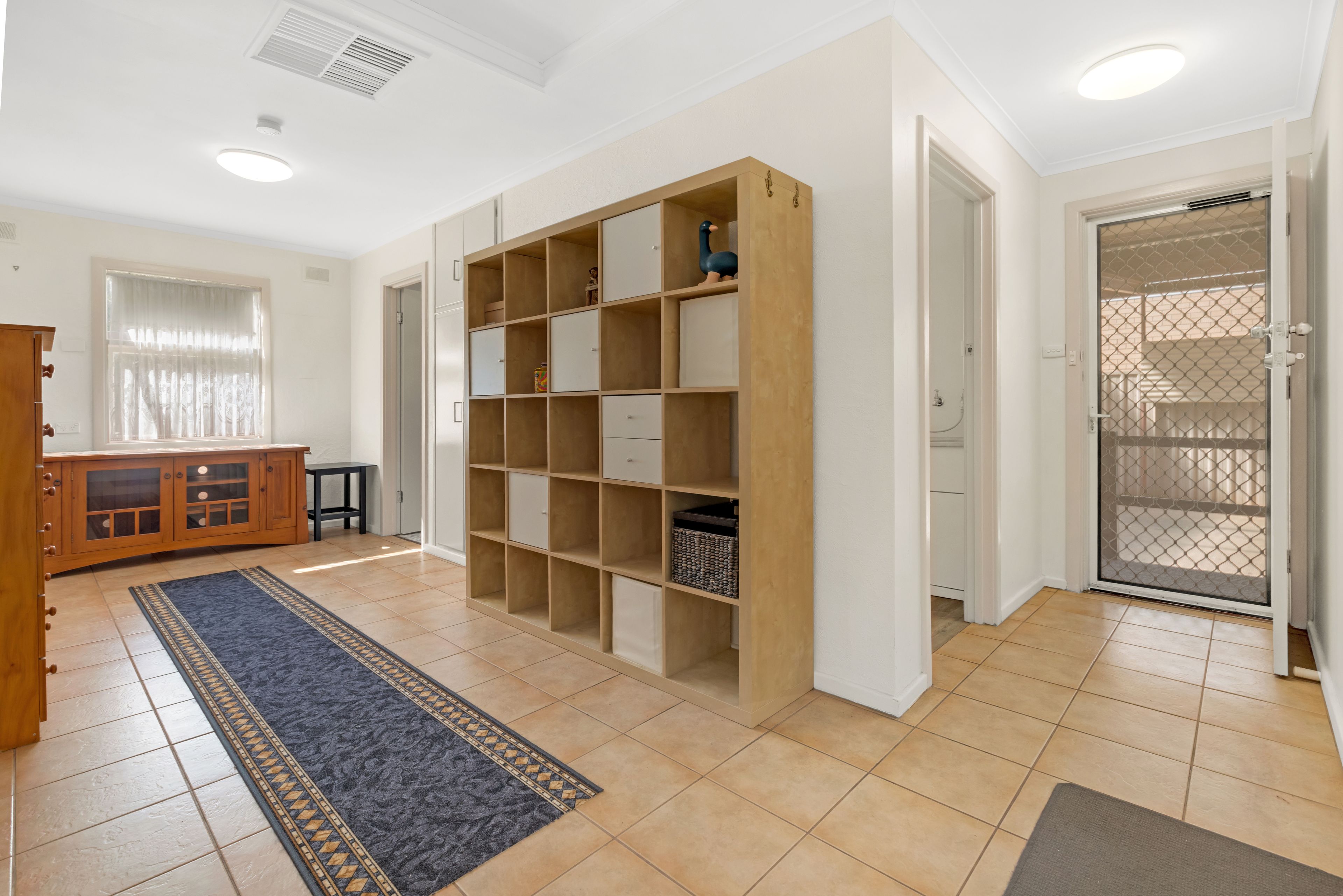 32 Justinian Street — photo 9 of 26