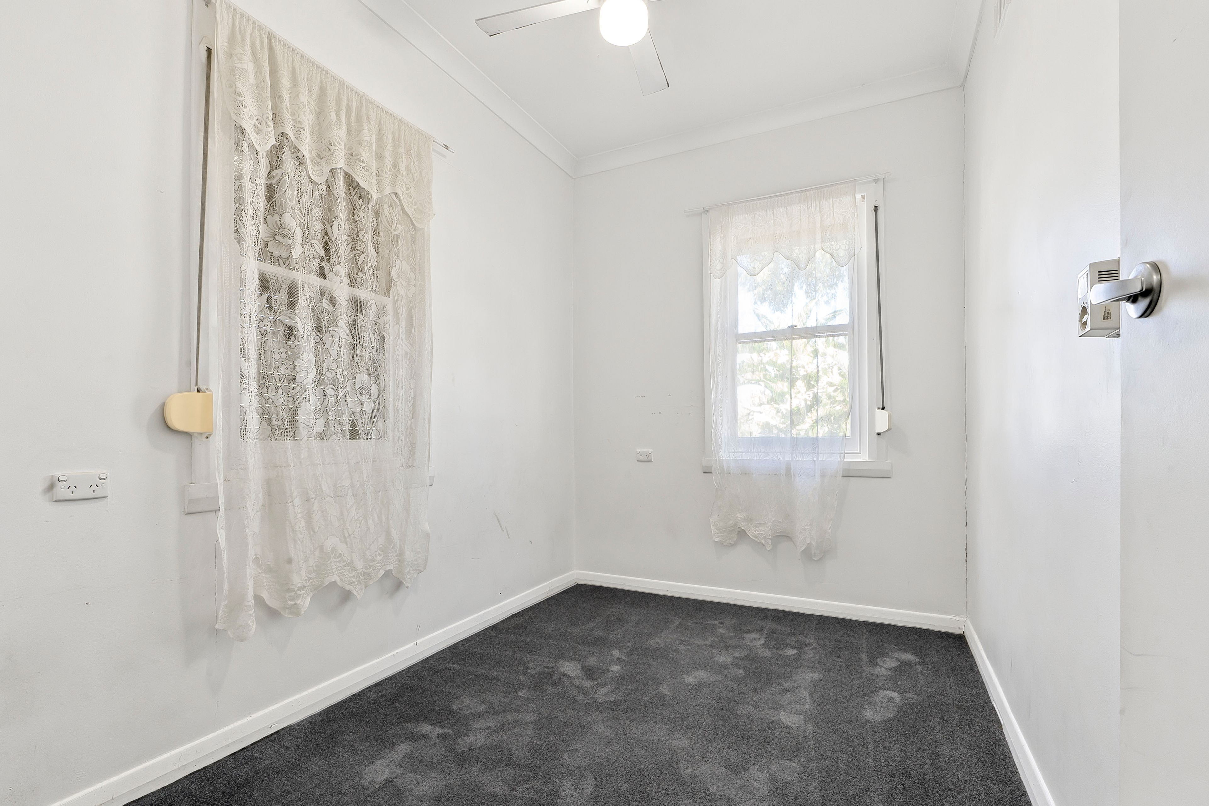 210 Sixteenth Street — photo 10 of 15