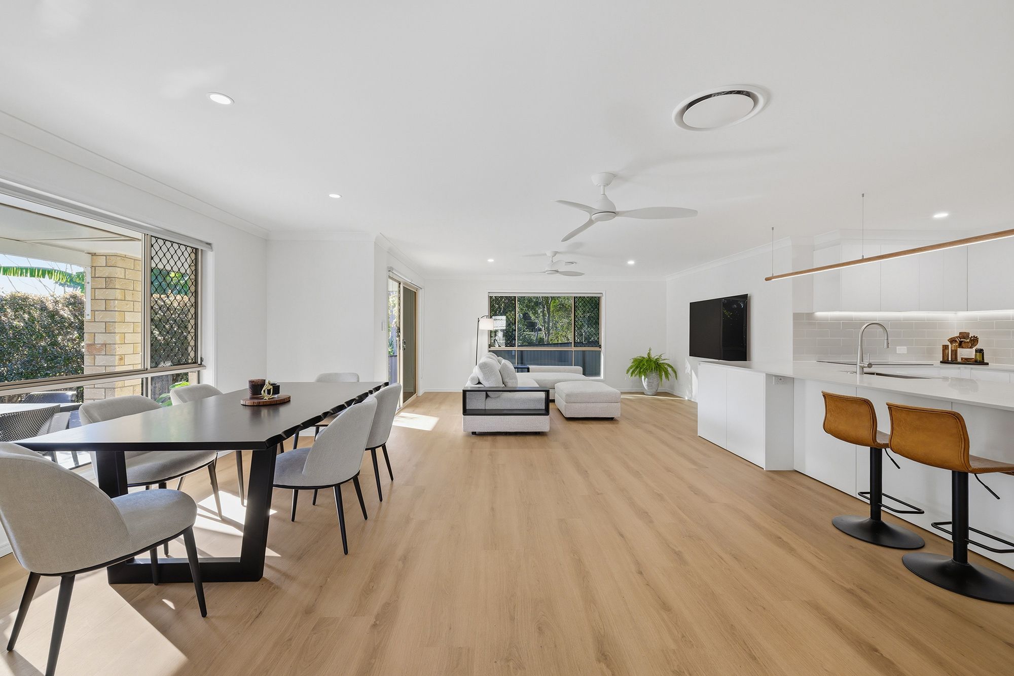9 Parrot Court — photo 4 of 25