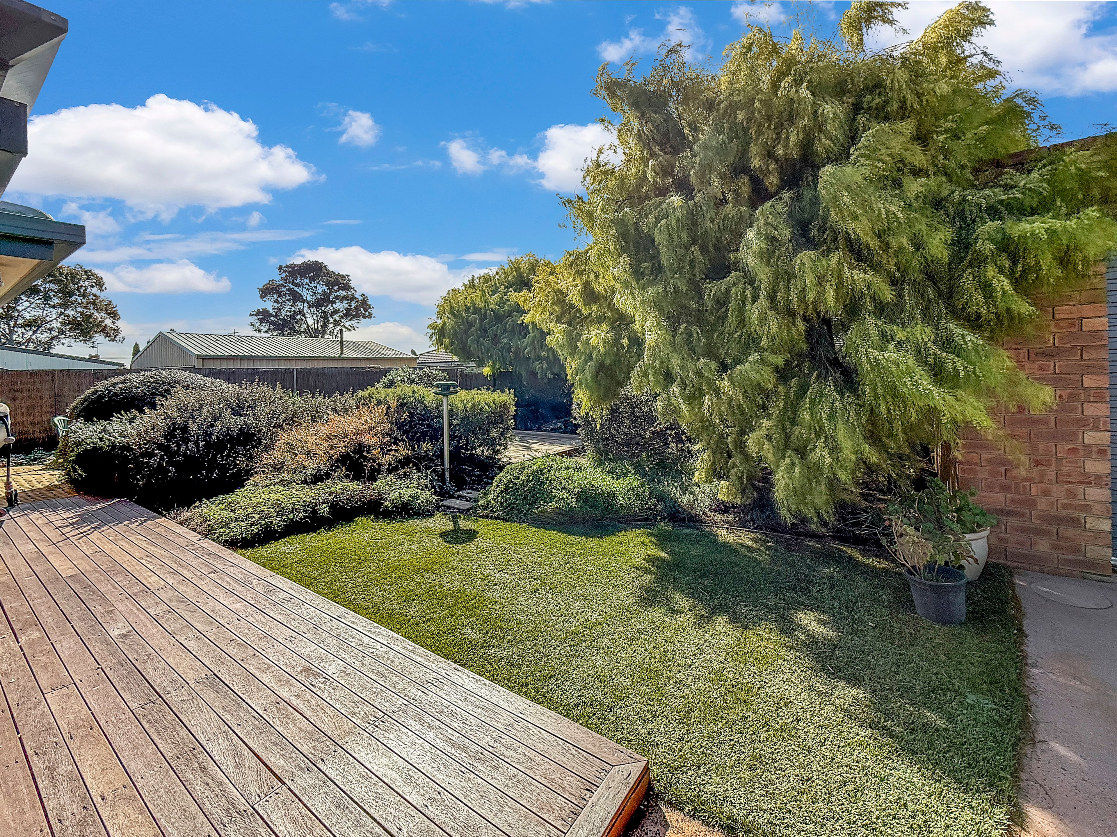 24 Acacia Court — photo 17 of 26
