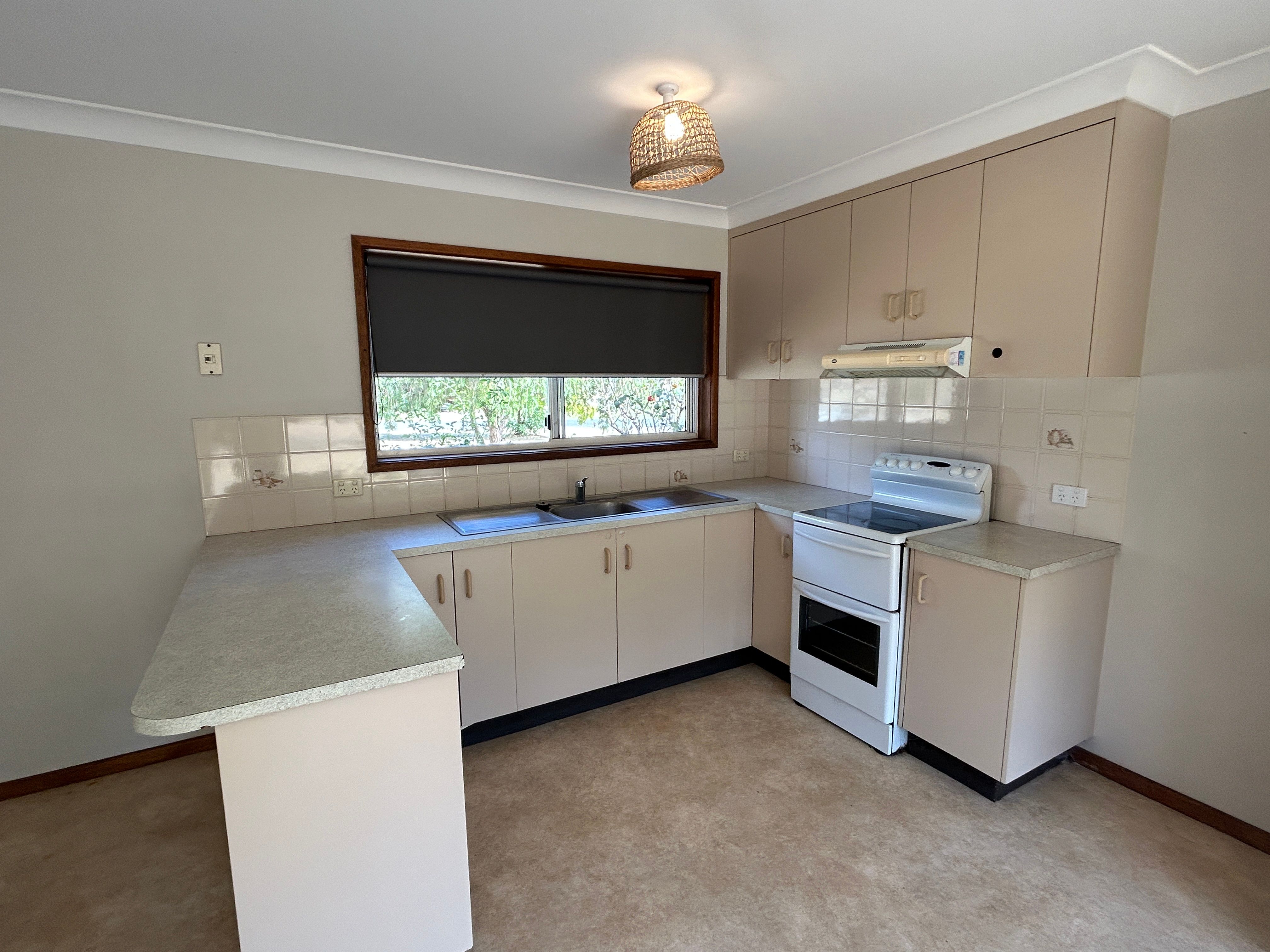 28 Dunrobin Street, Coolamon, NSW 2701