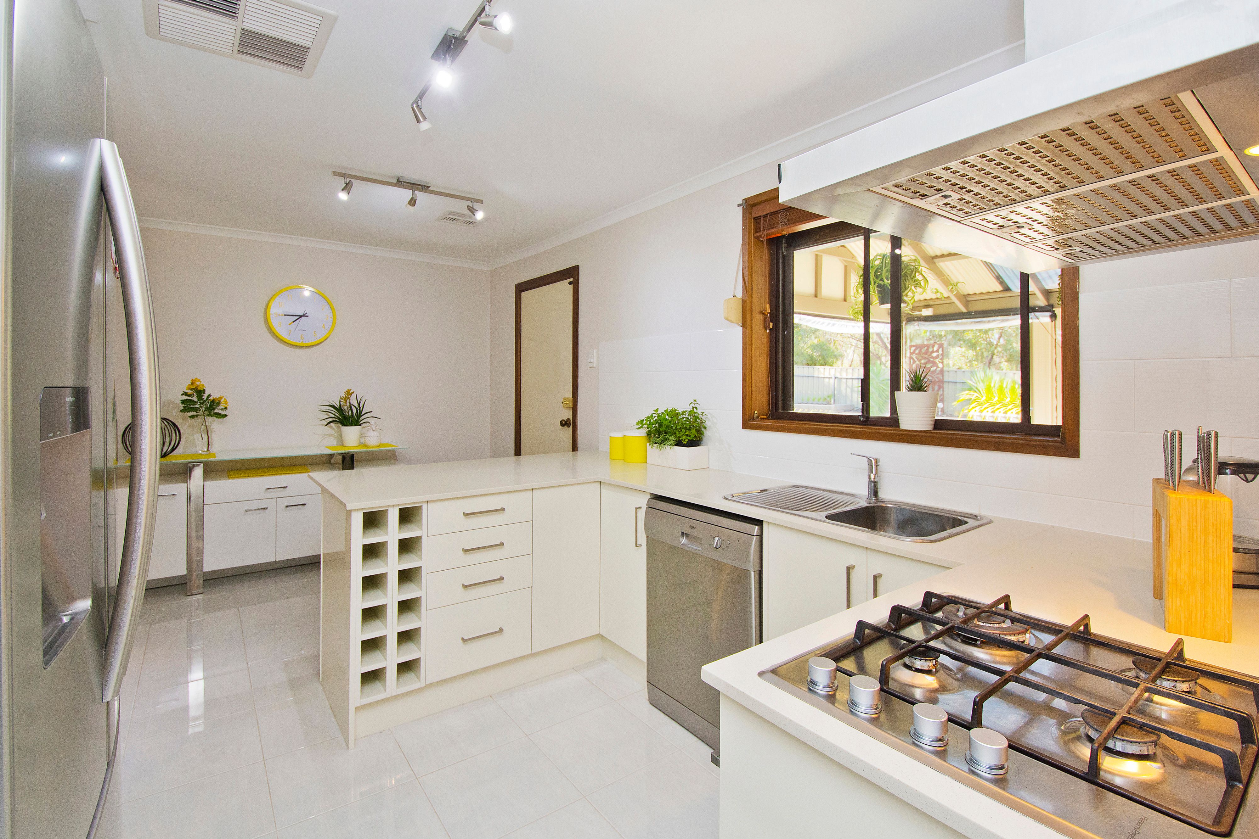 12 Vitana Court, Craigmore, SA 5114