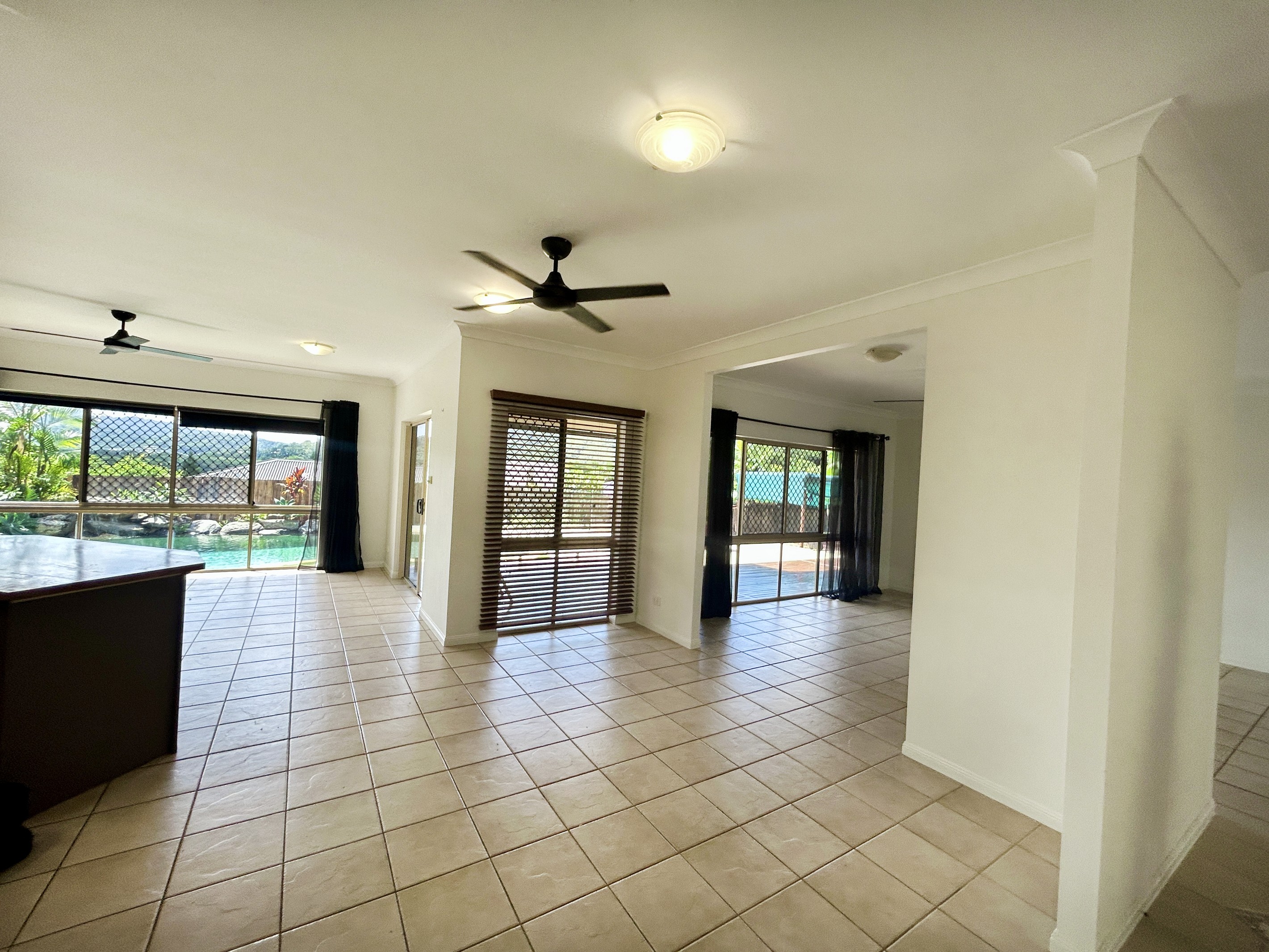 12 Pilosa Street, Redlynch, QLD 4870