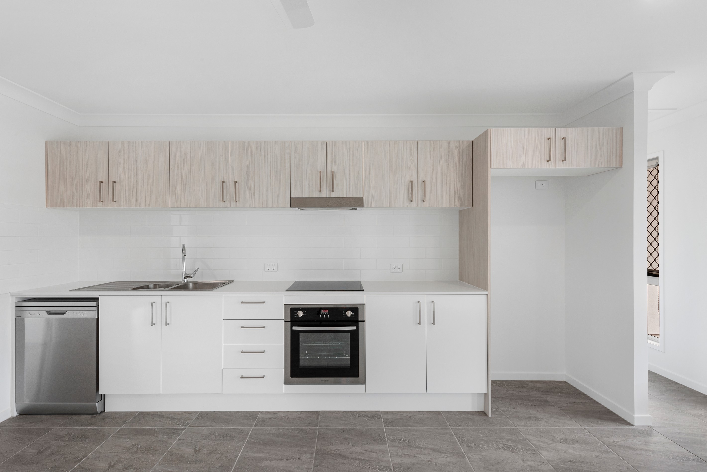 9 Yellowstone Circuit, Yarrabilba, QLD 4207