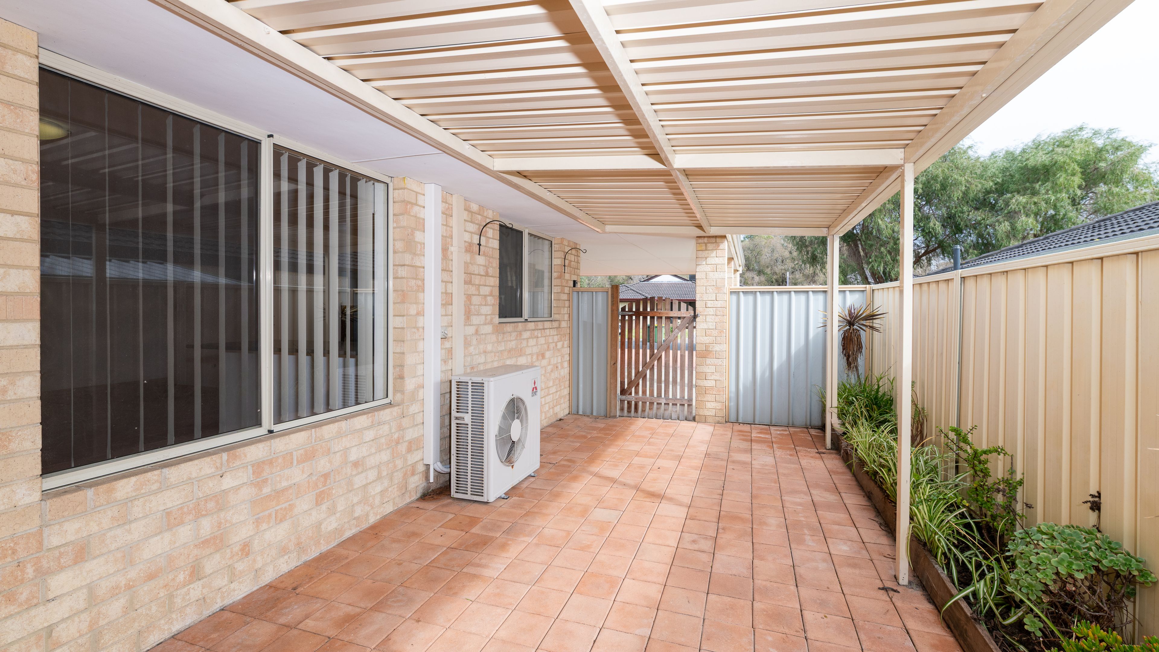 22 Honeyeater Crescent — photo 19 of 22