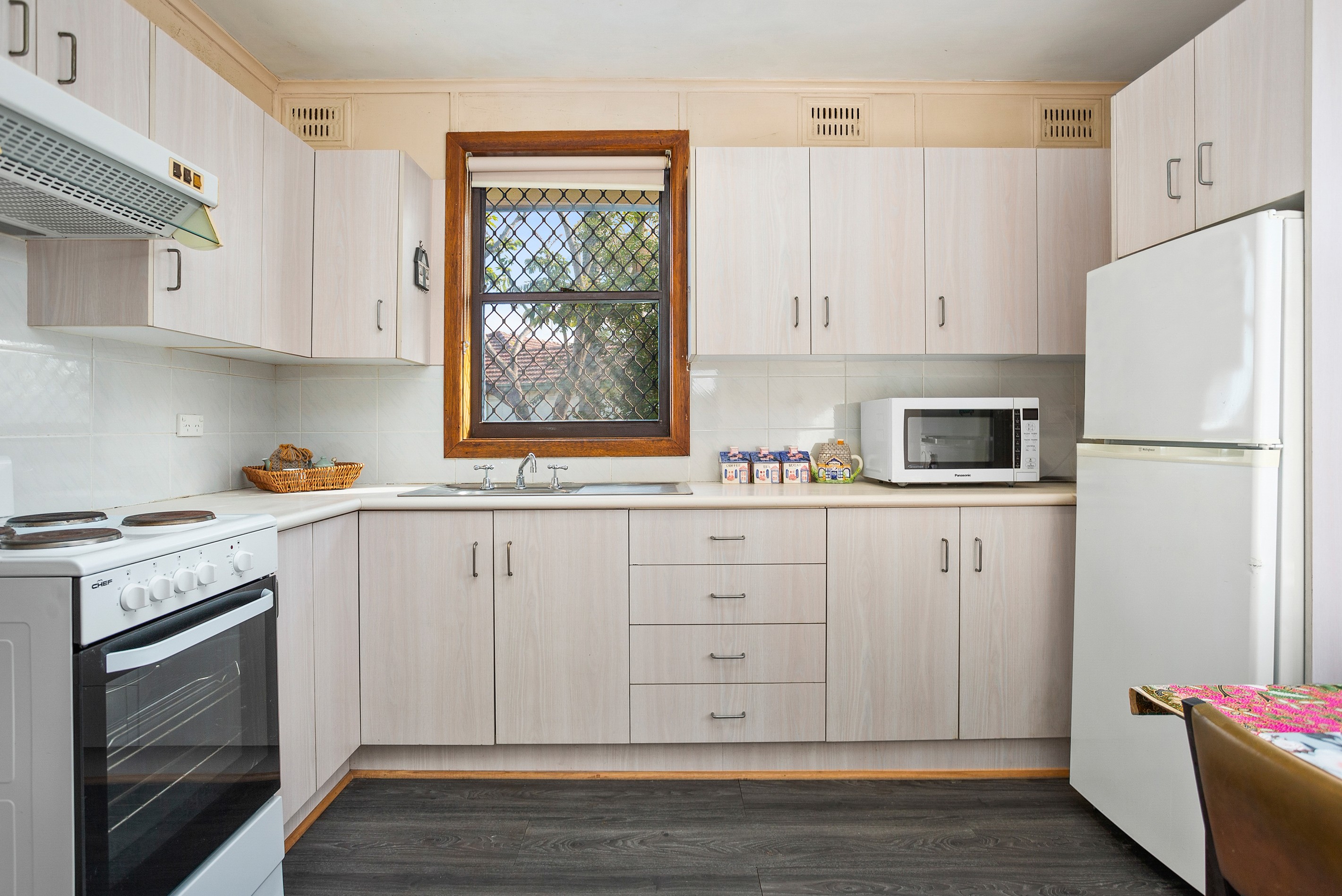 34 Lake Entrance Road, Warilla, NSW 2528