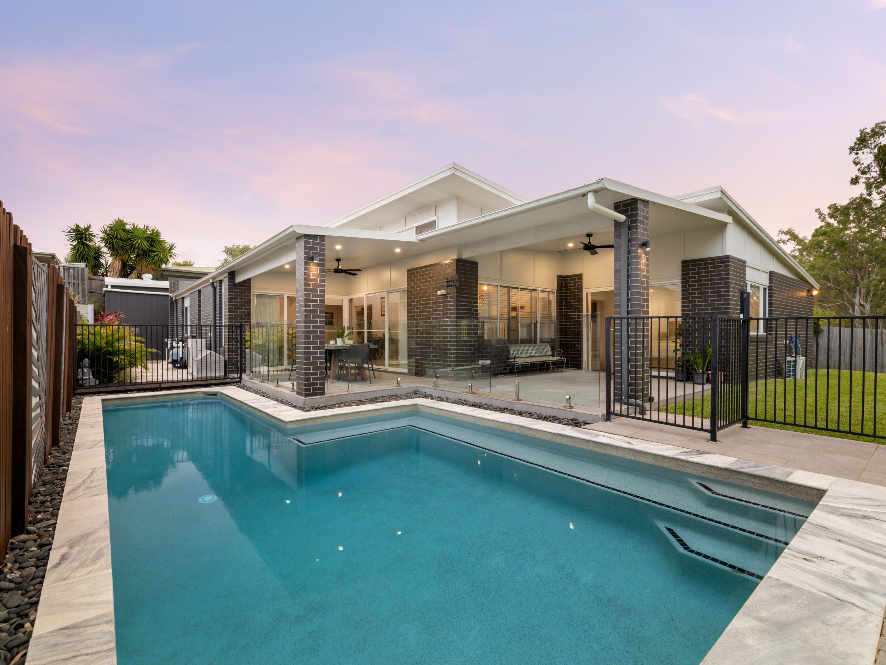 27 Sovereign Drive, Deebing Heights, QLD 4306