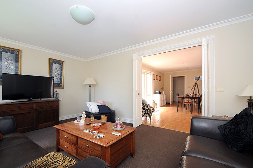 12A Winton Avenue, Frankston, VIC 3199