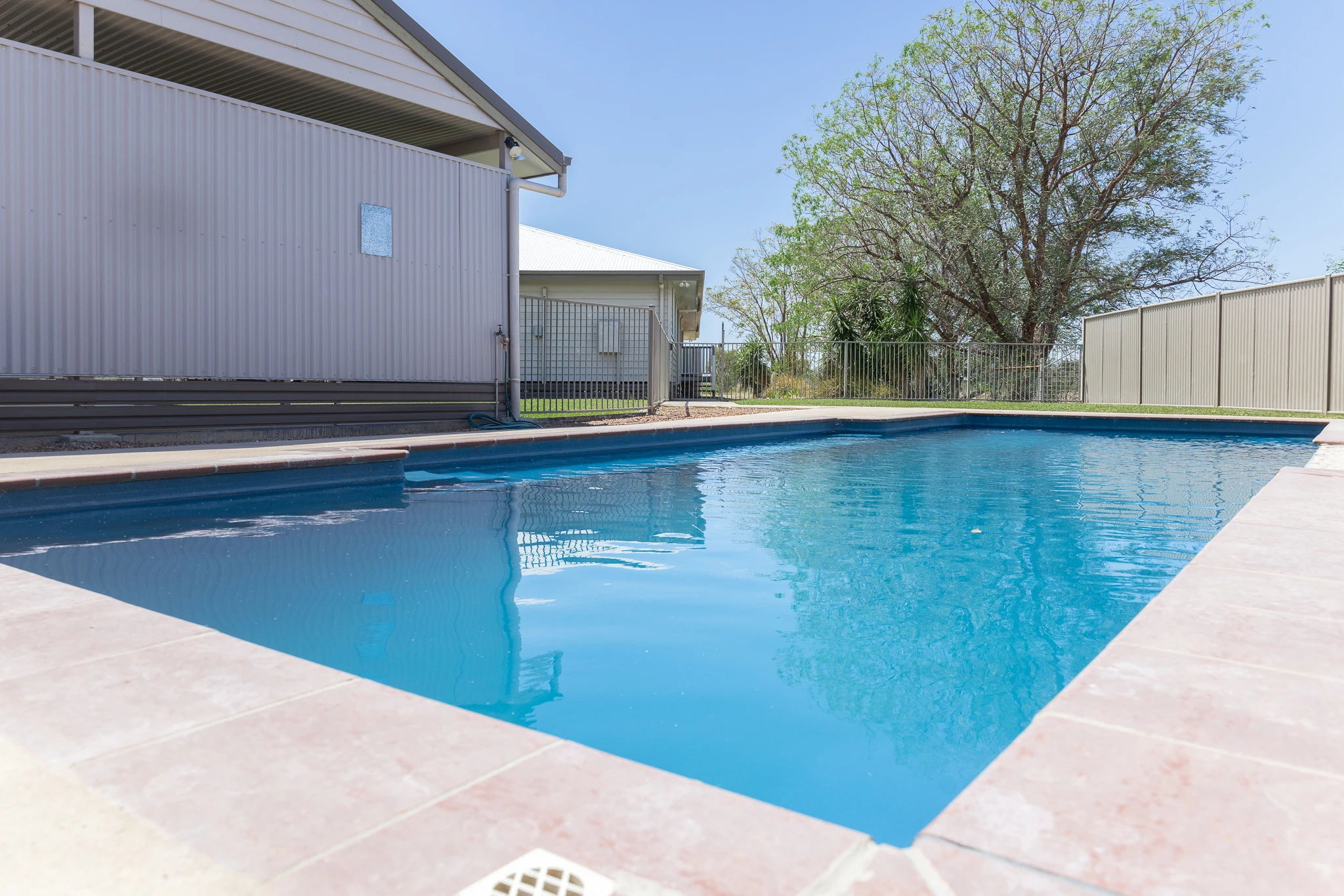 118 & 118A Falcon Street, Longreach, QLD 4730