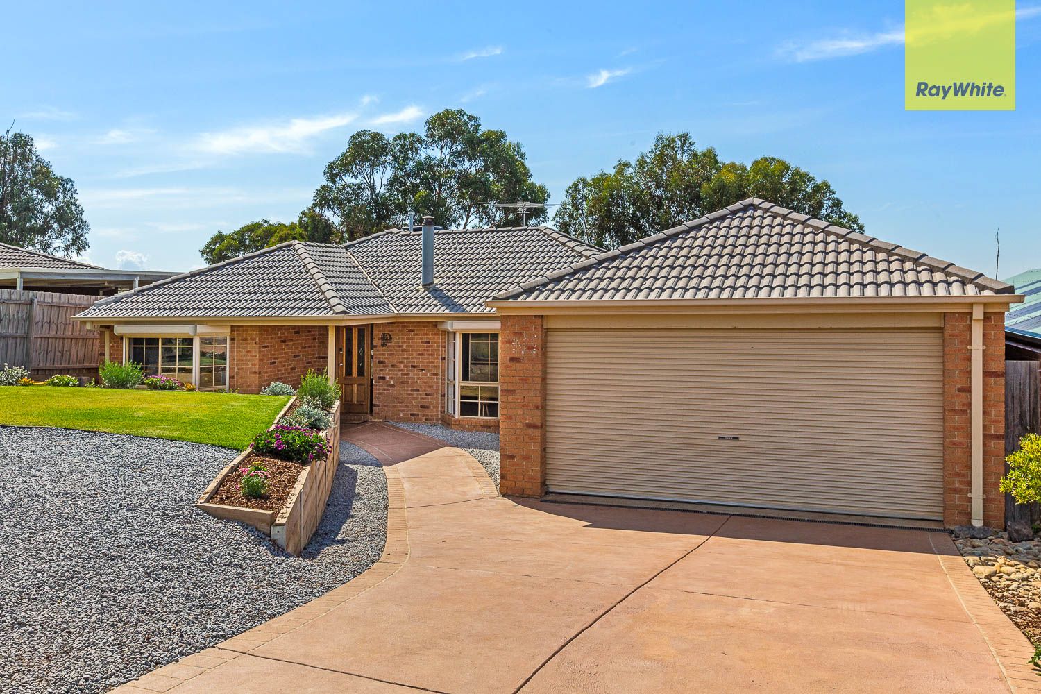 69 Underbank Boulevard, Bacchus Marsh VIC 3340