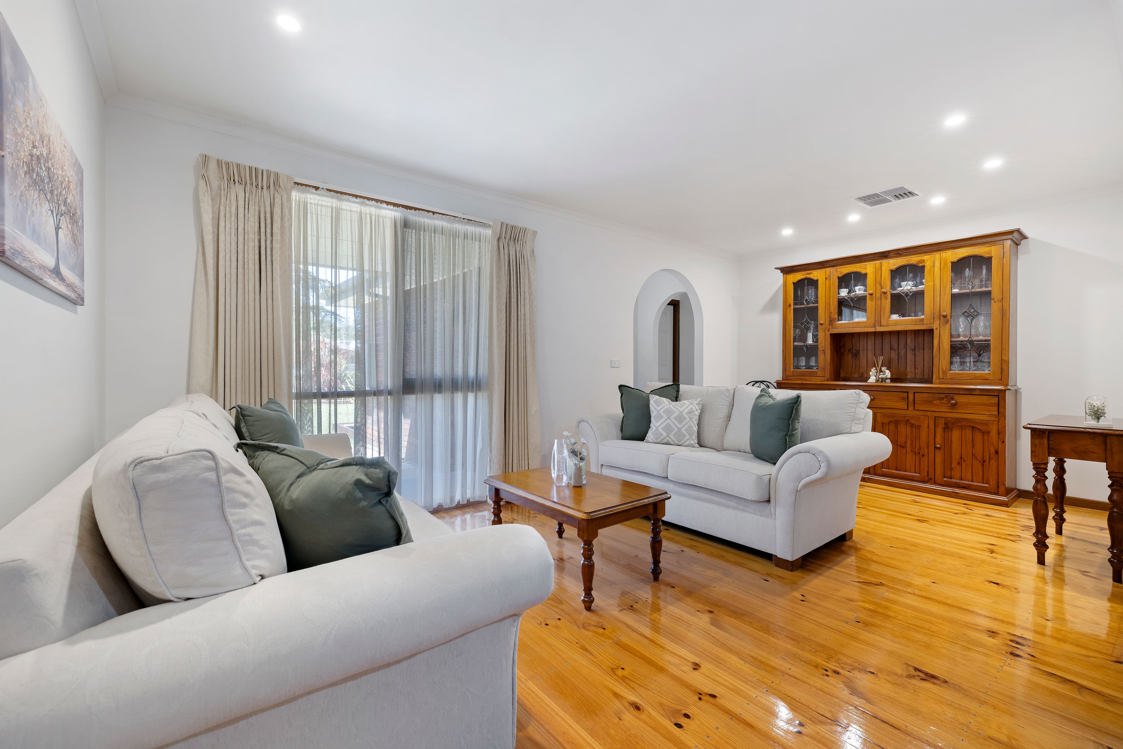 24 Pearl Place, Ferntree Gully, VIC 3156