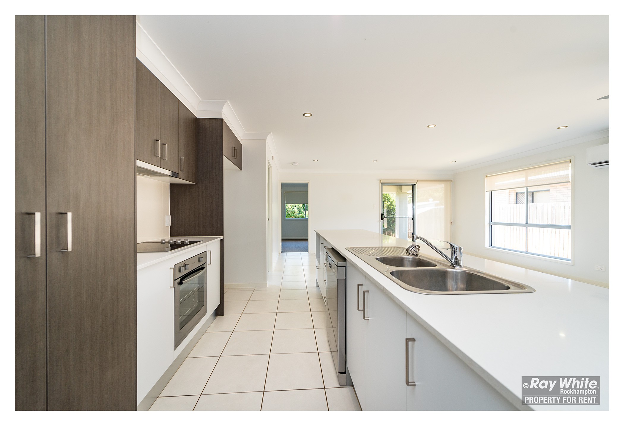 11 Diploma Street, Norman Gardens, QLD 4701