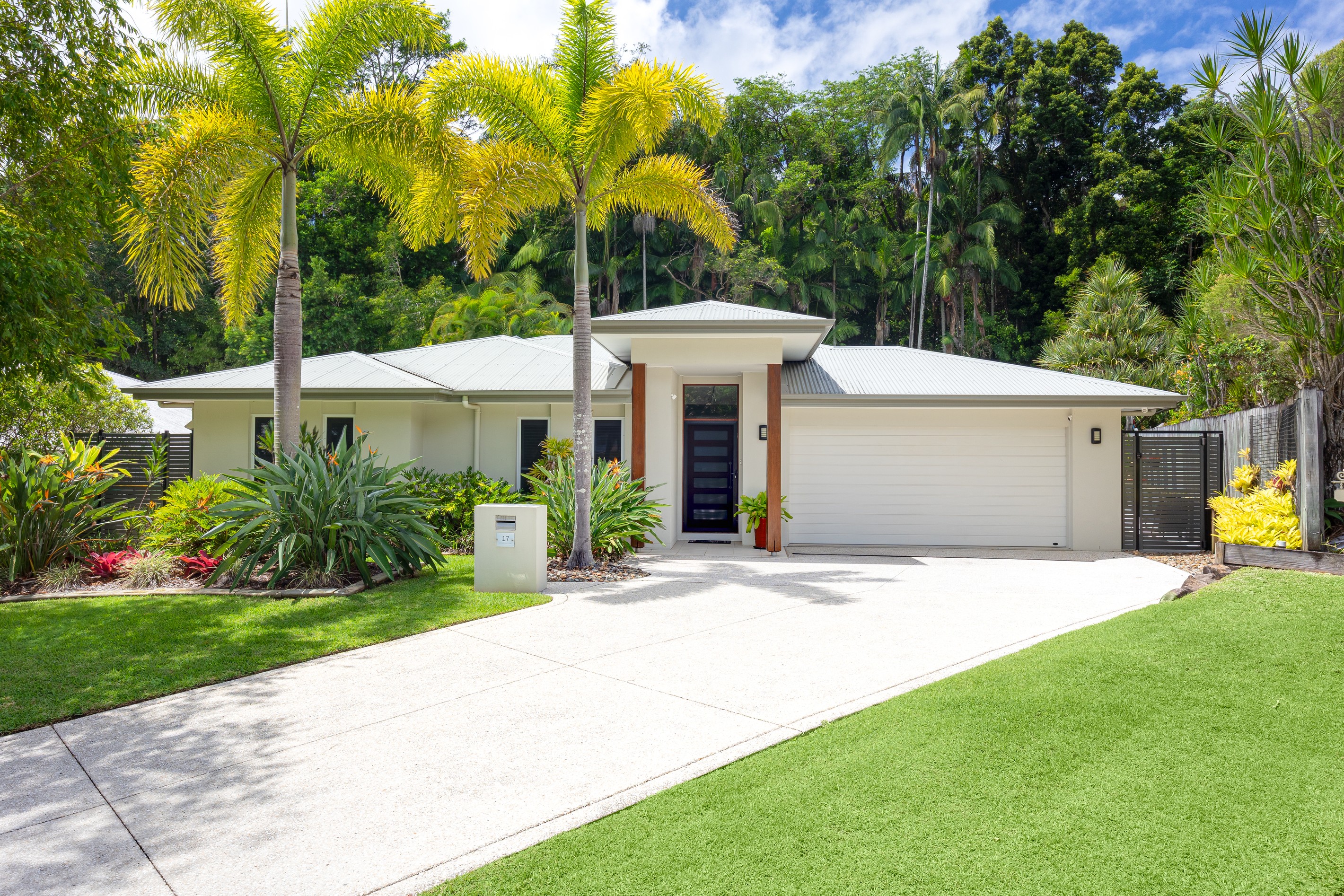 17 Flooded Gum Court, Bli Bli, QLD 4560