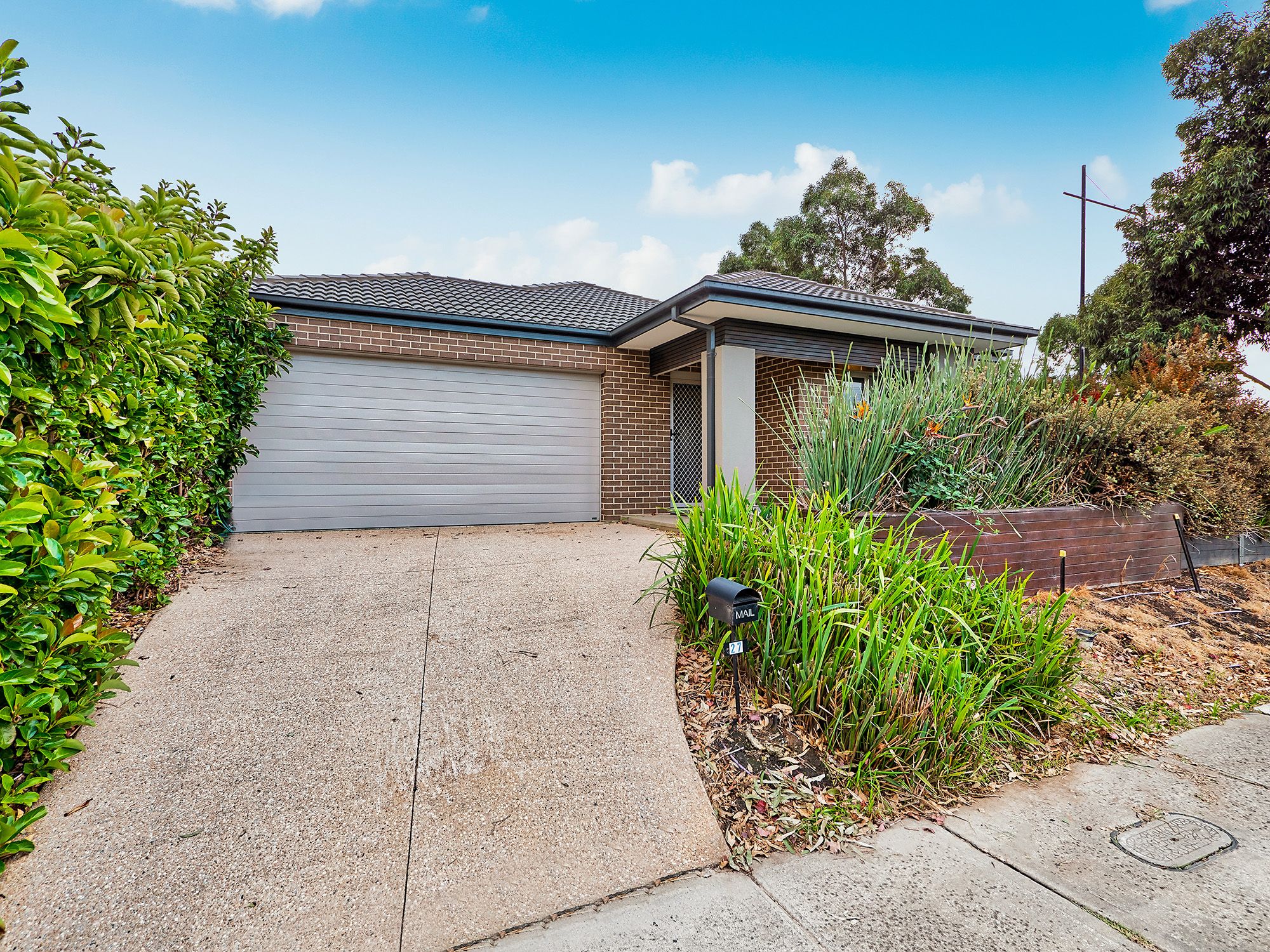 27 Red Maple Drive, Cranbourne West, VIC 3977 Leased House Ray