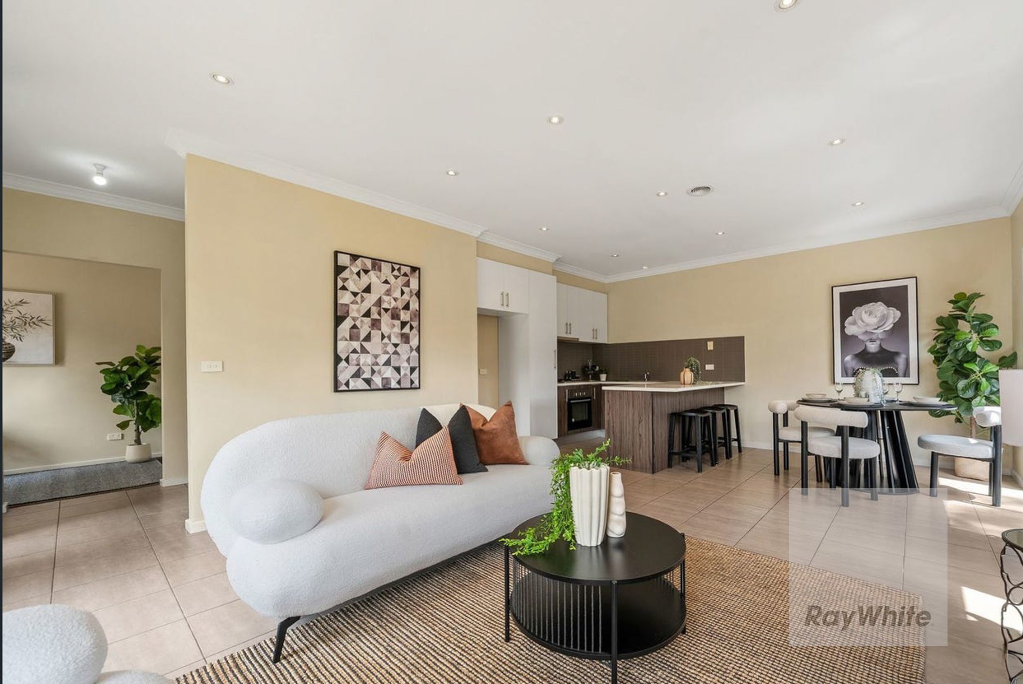 1/1 Nirvana Drive, South Morang, VIC 3752