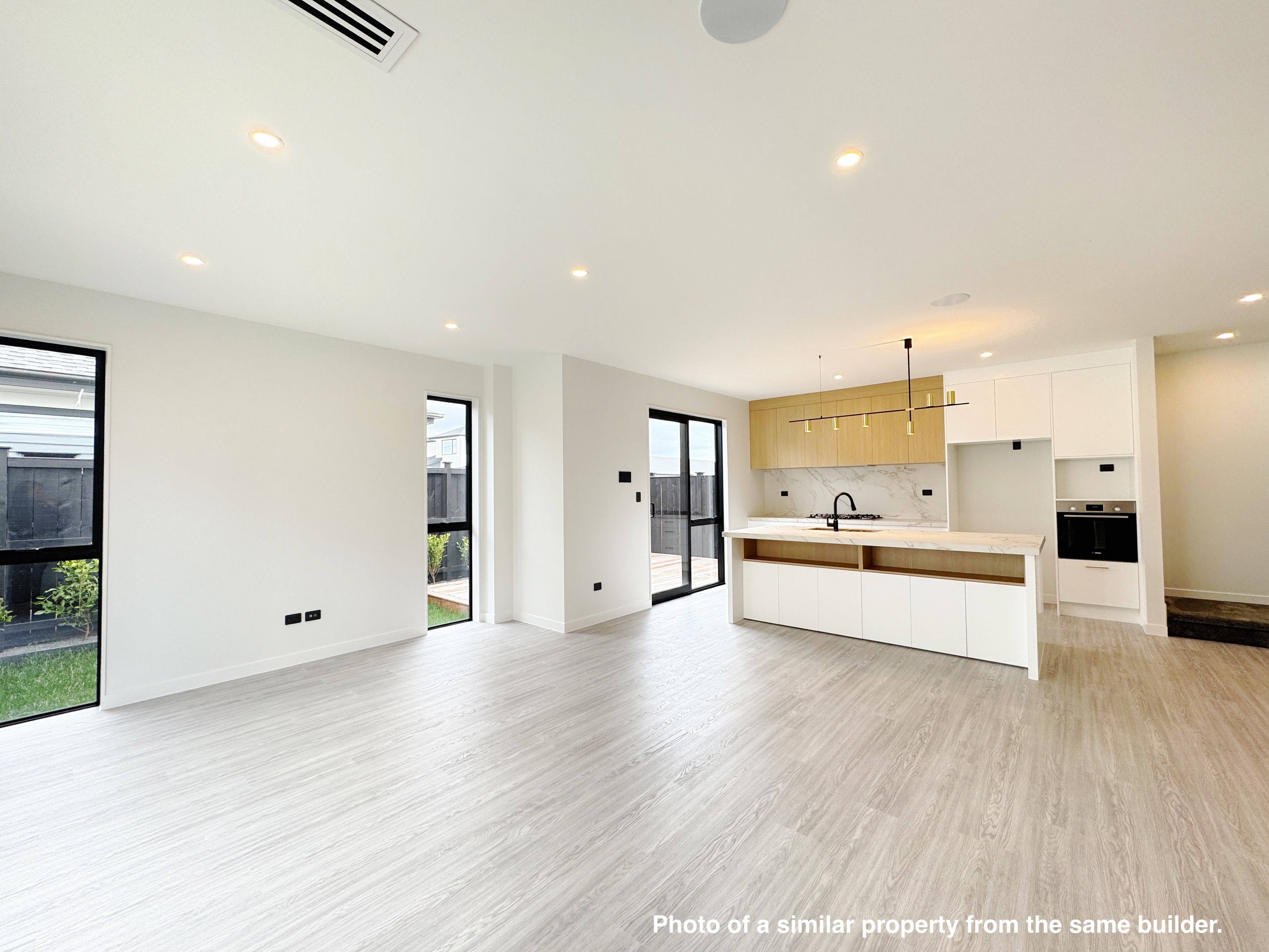 10 Honohono Avenue, Milldale, Rodney