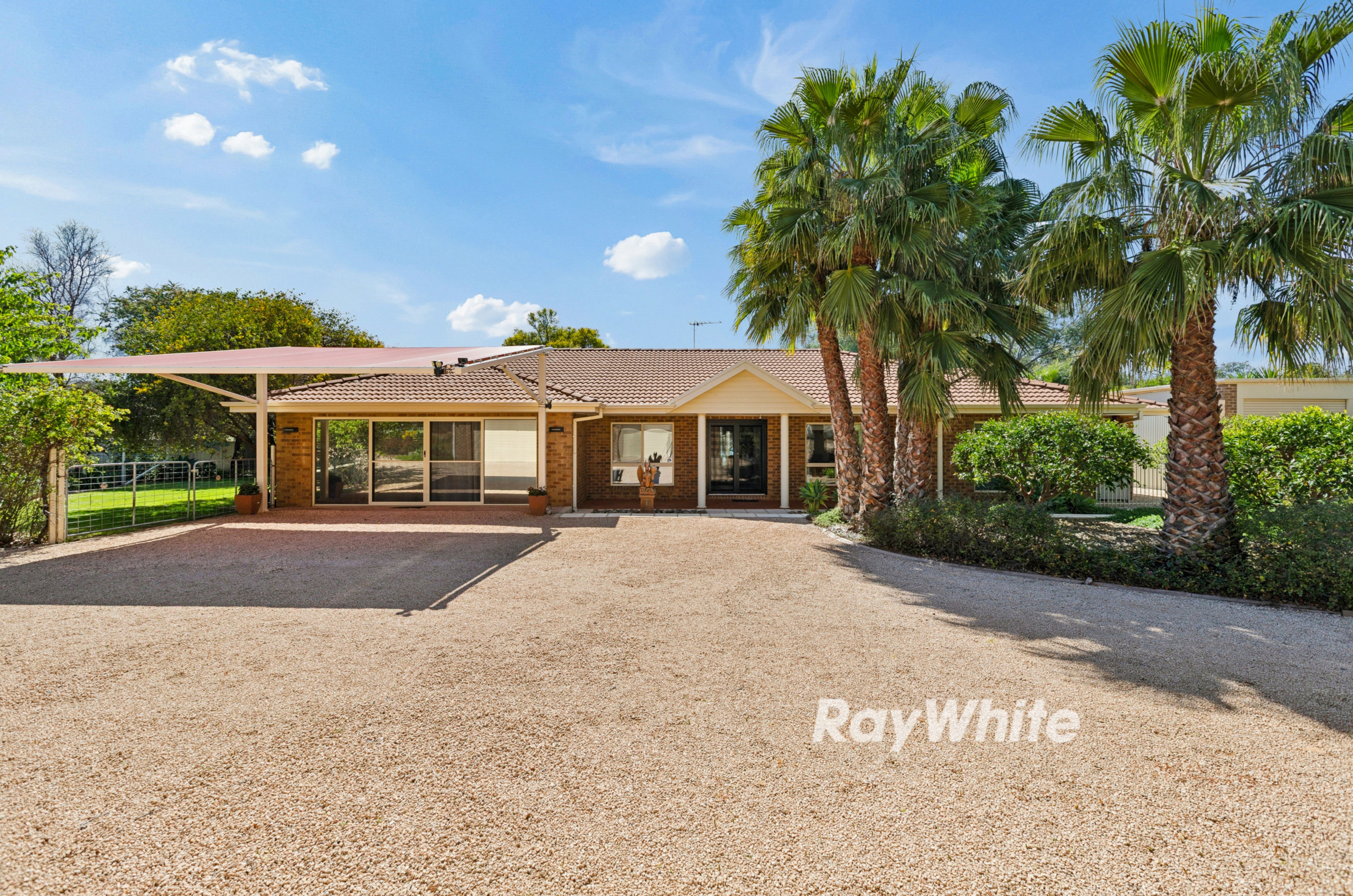 3 St Andrews Drive — photo from Ray White Mildura