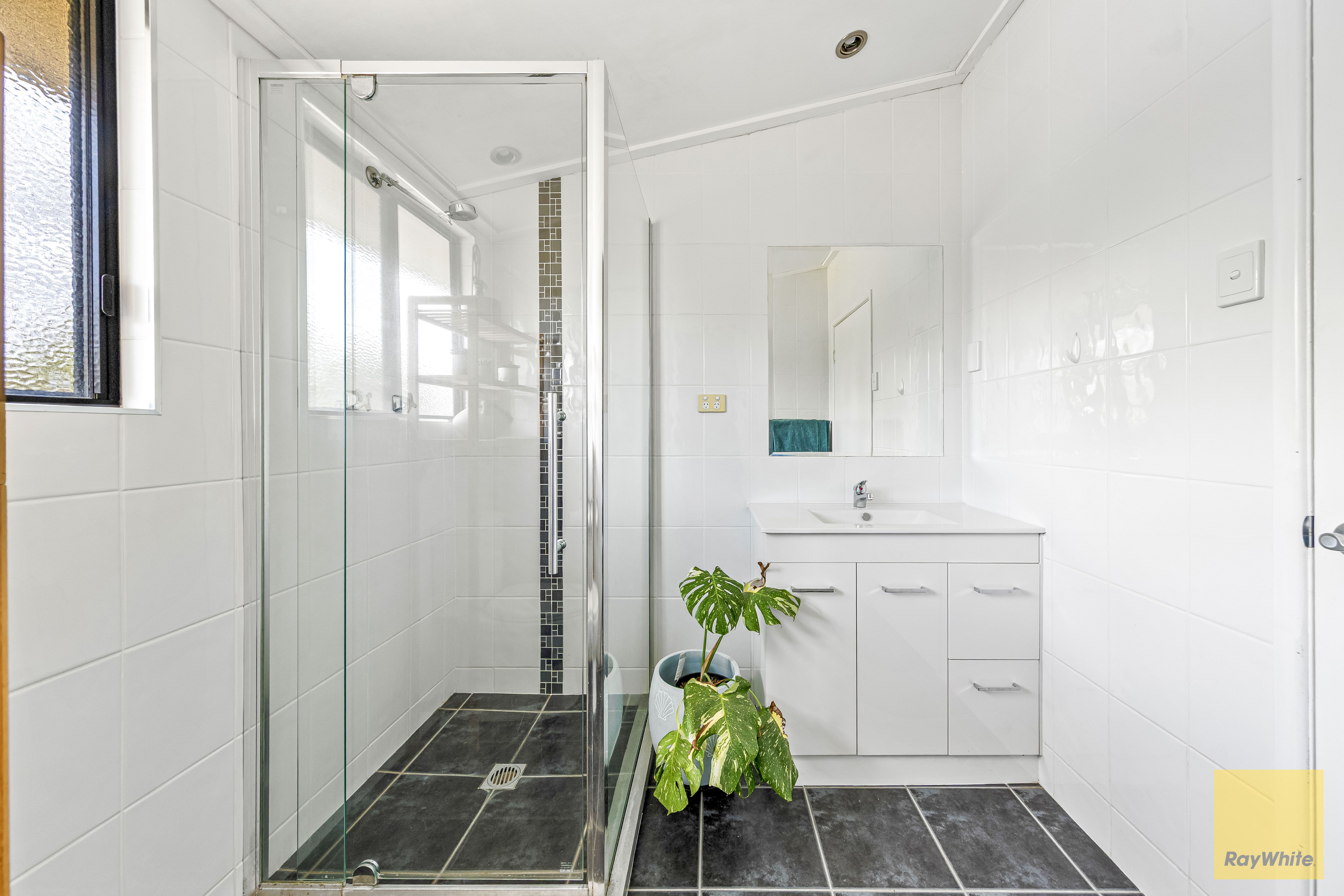 3B Roberts Street — photo 12 of 26