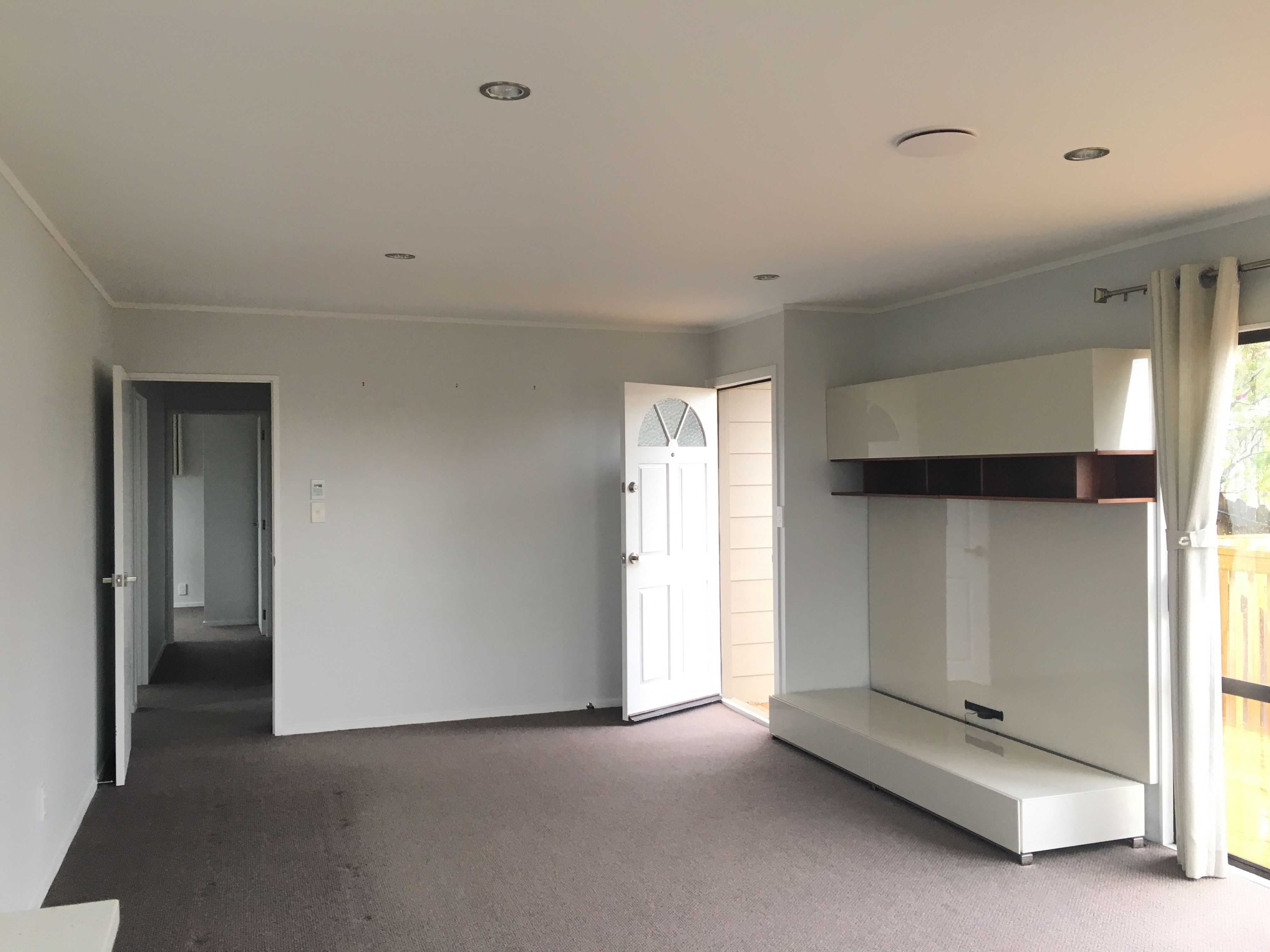 2/24 Barbados Drive, Unsworth Heights, North Shore City