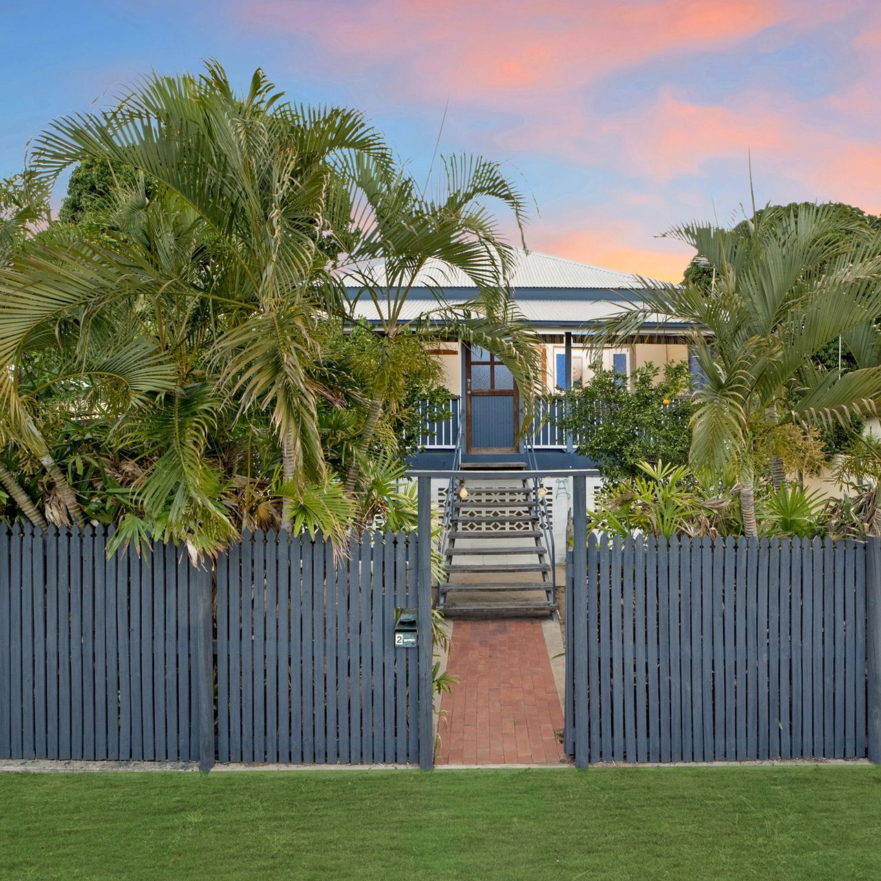 2 Plant Street, West End QLD 4810
