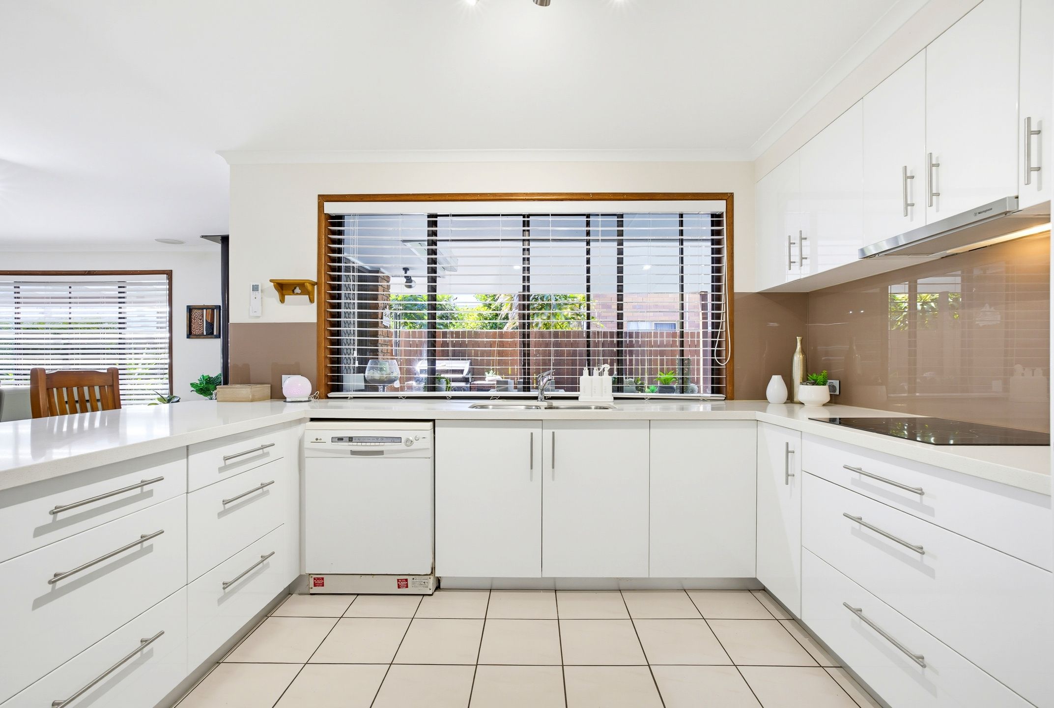 10 Satinbird Place — photo 4 of 29